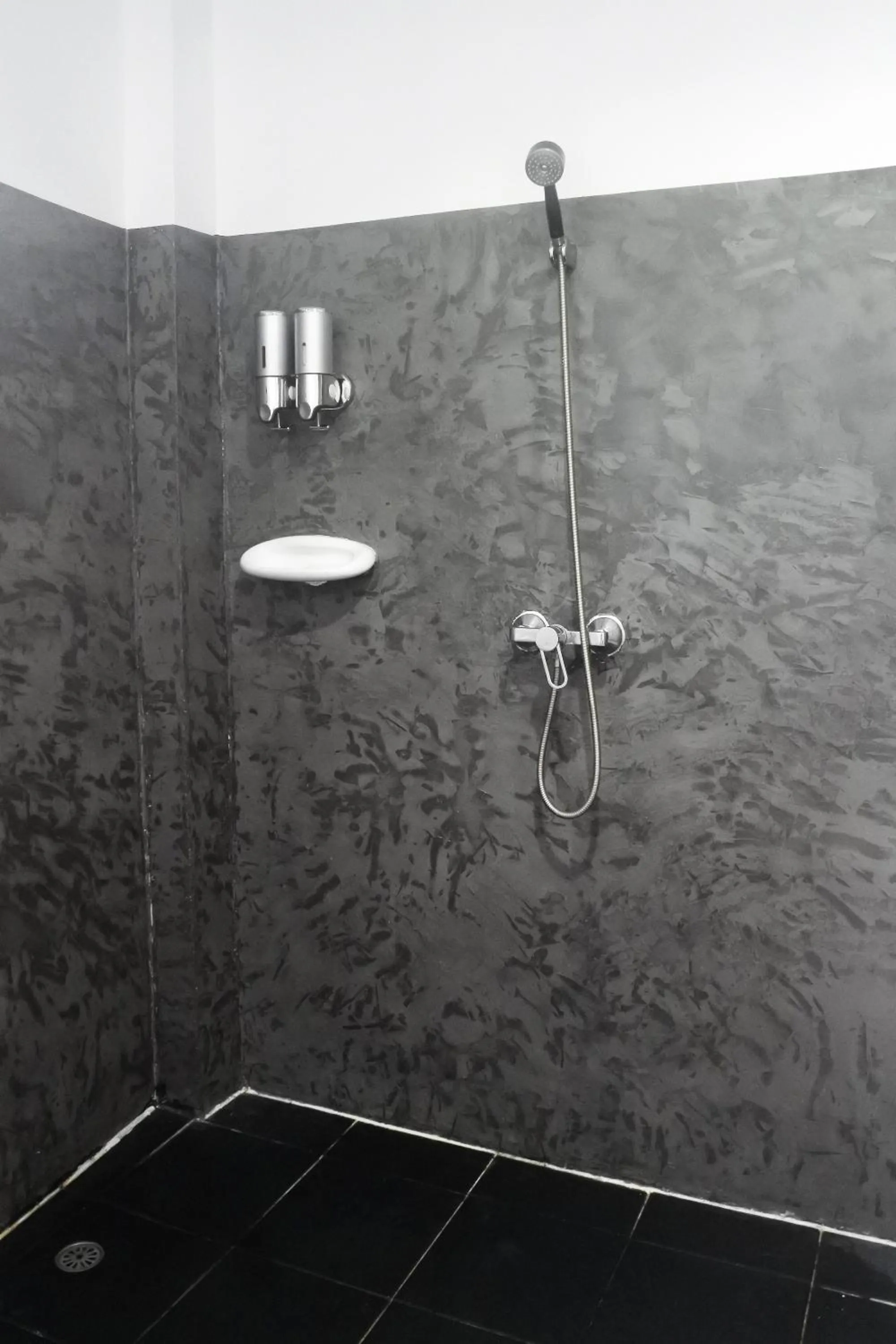 Bathroom in Hi Karon Beach