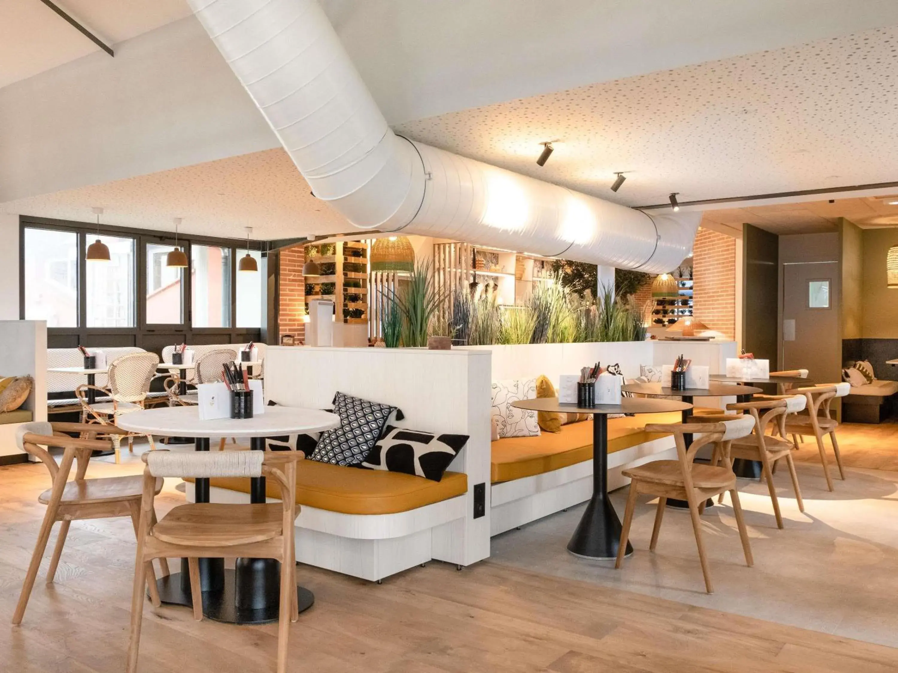 Restaurant/places to eat in ibis Montauban Restaurant/places to eat in ibis Montauban