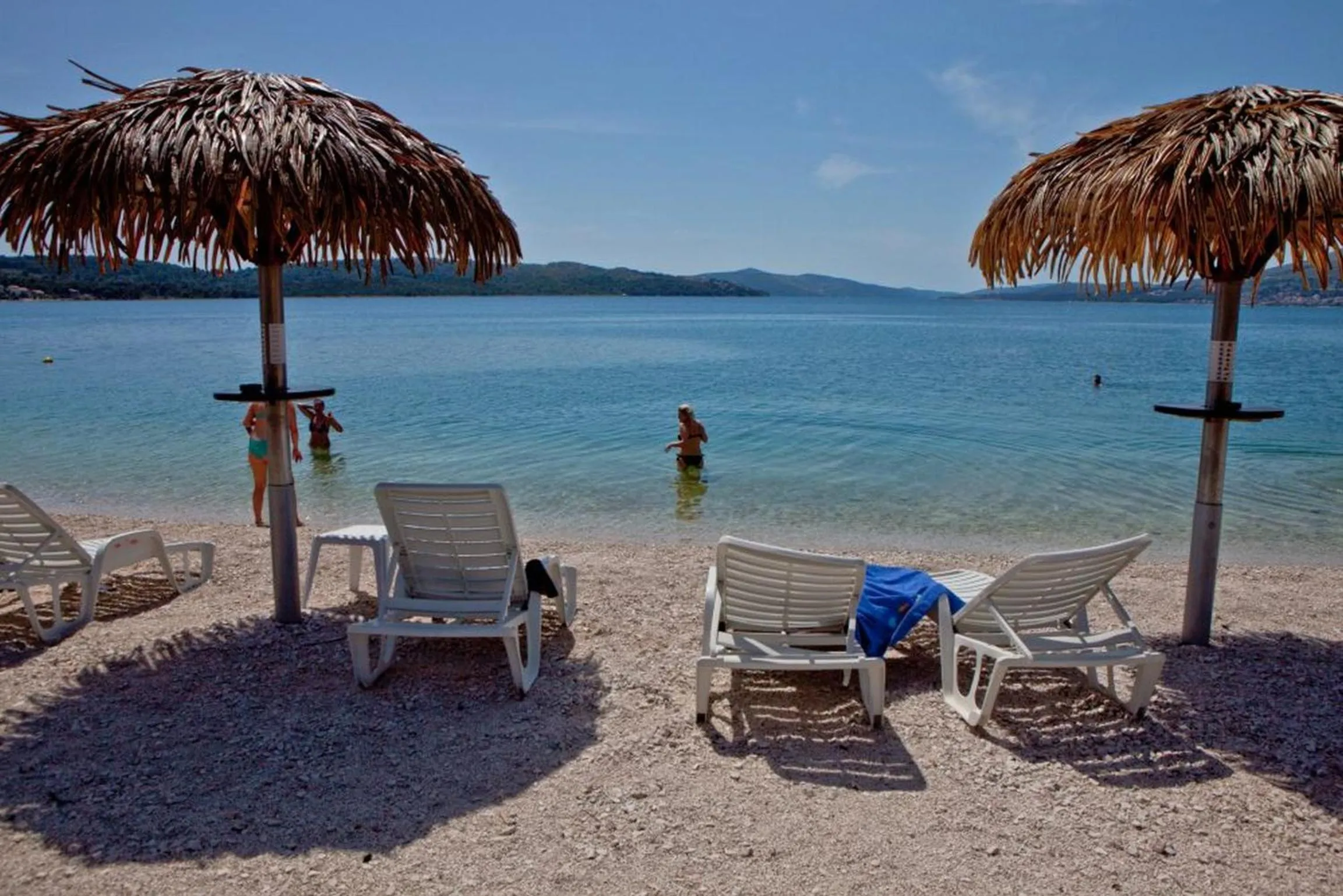 Beach in Apartments Doris