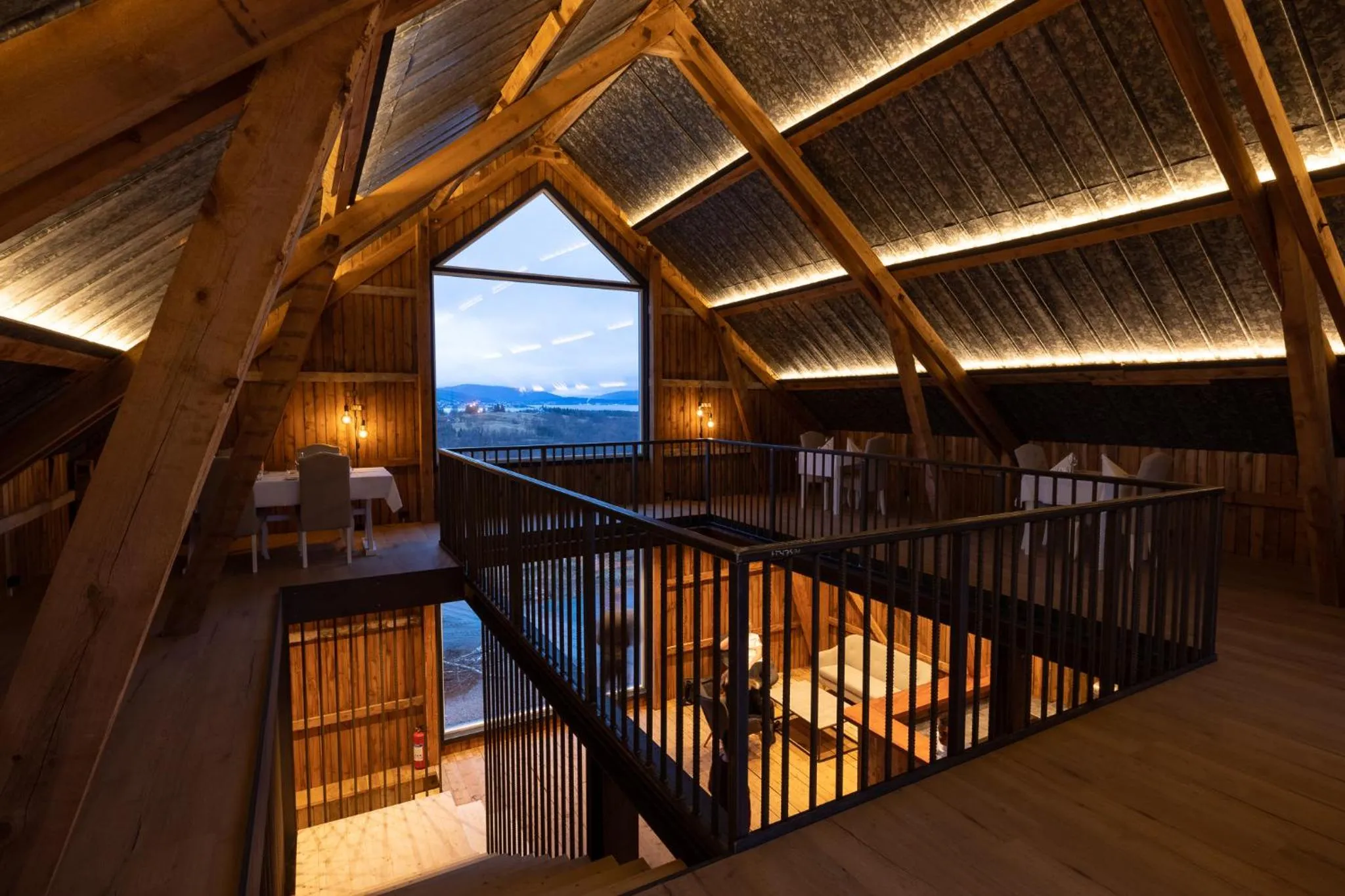 Restaurant/places to eat in Aurora Borealis Observatory