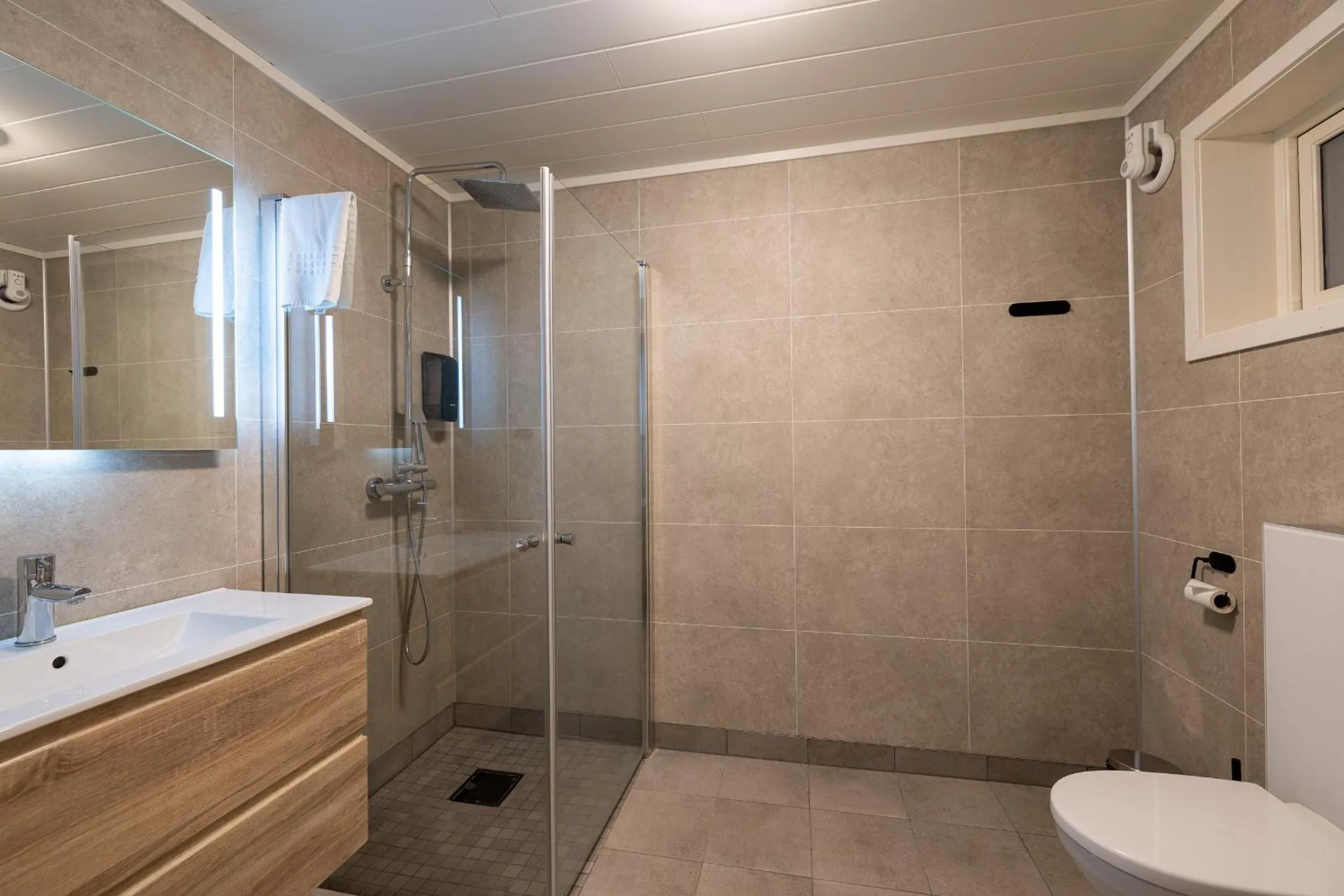 Shower in Aurora Borealis Observatory