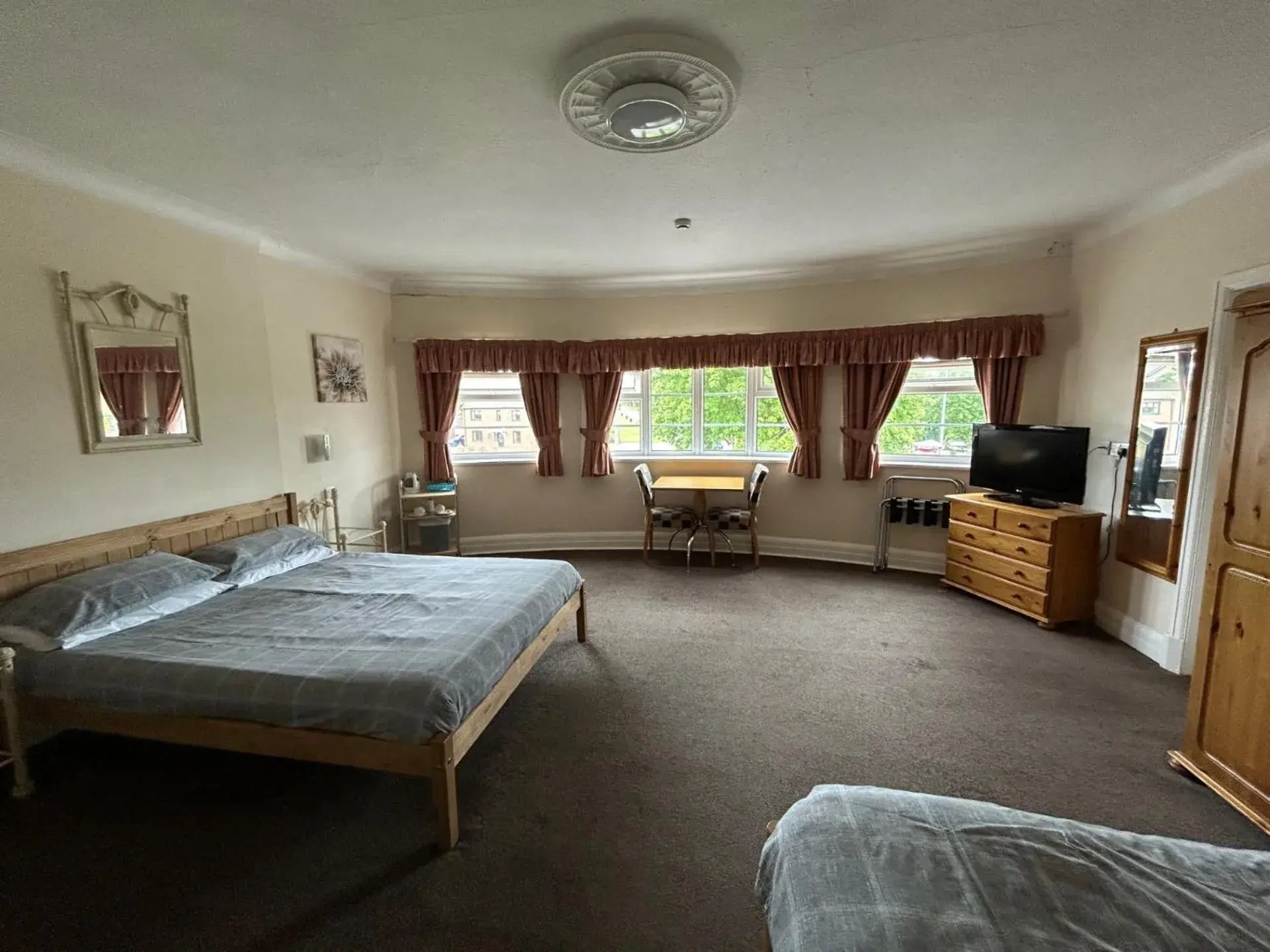 Deluxe Double or Twin Room in Blue Boar Inn Deluxe Double or Twin Room in Blue Boar Inn