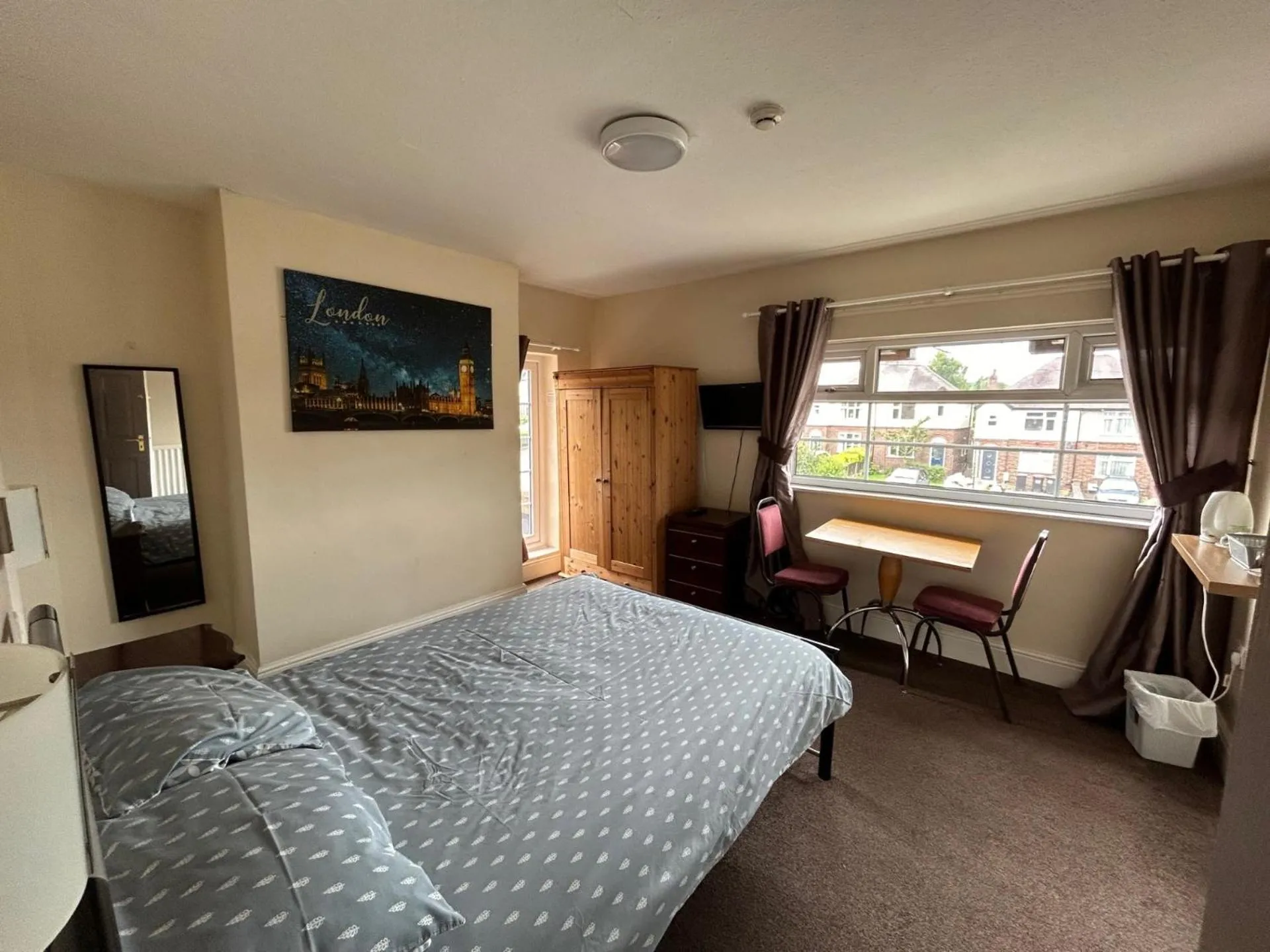 Double Room with Balcony in Blue Boar Inn