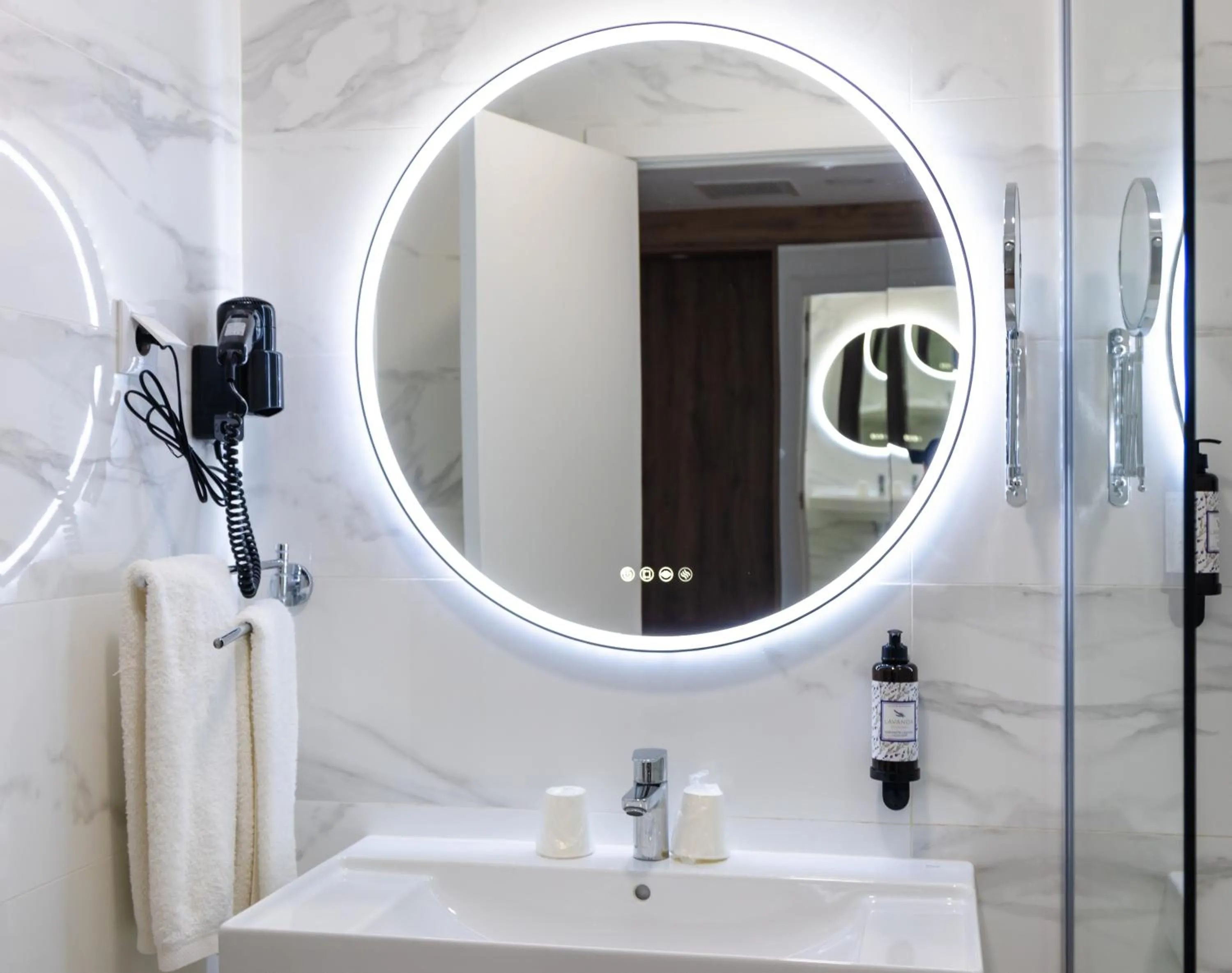 Bathroom in Hotel Caldas Internacional