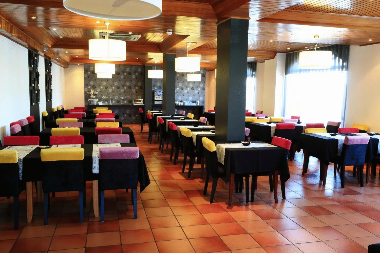 Restaurant/places to eat in Hotel Caldas Internacional