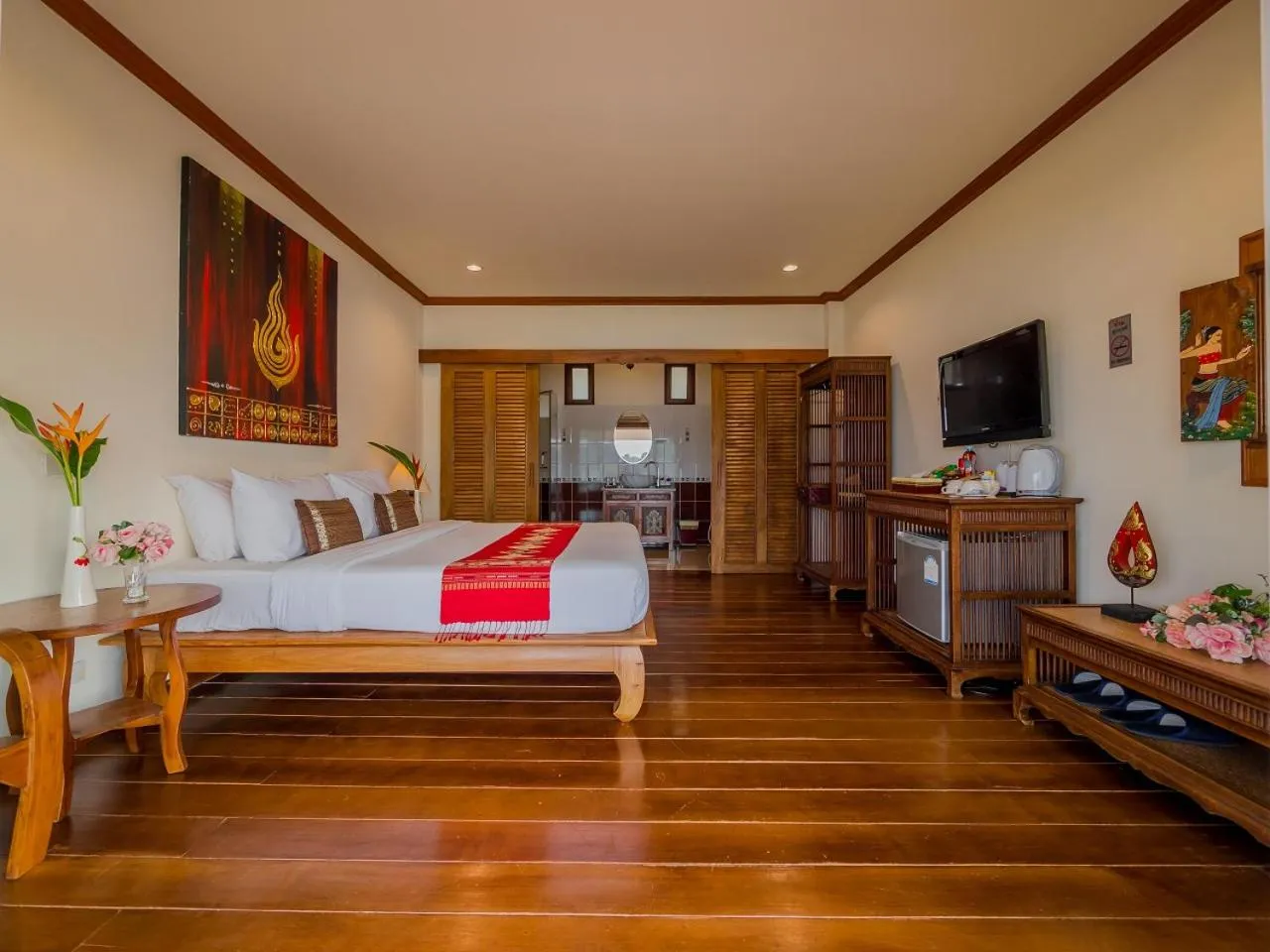 Bed in Chiangkhan River Mountain Resort