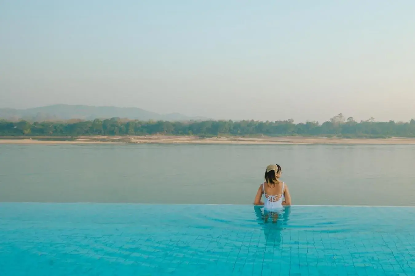 Pool view in Chiangkhan River Mountain Resort Pool view in Chiangkhan River Mountain Resort