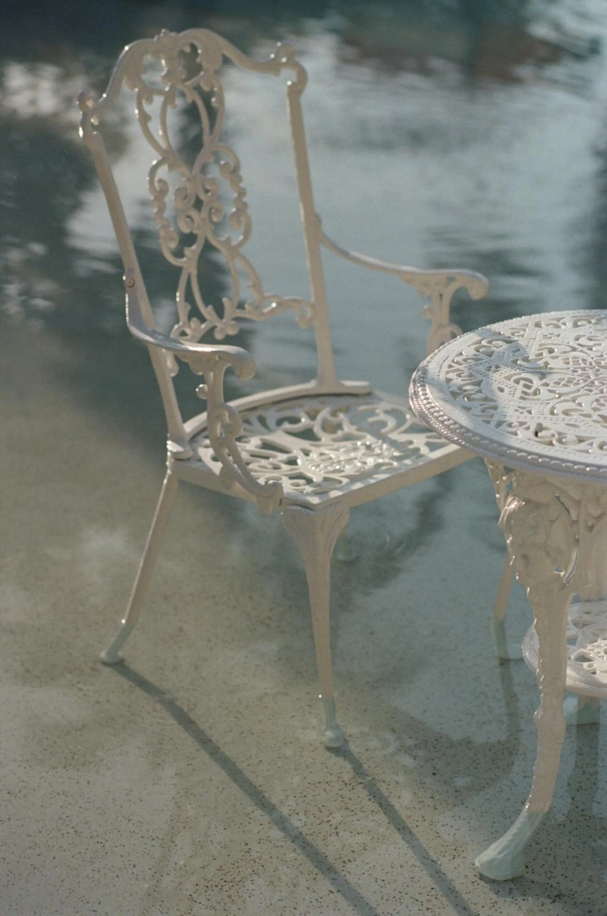 Restaurant/places to eat in Delano Dubai at Bluewaters