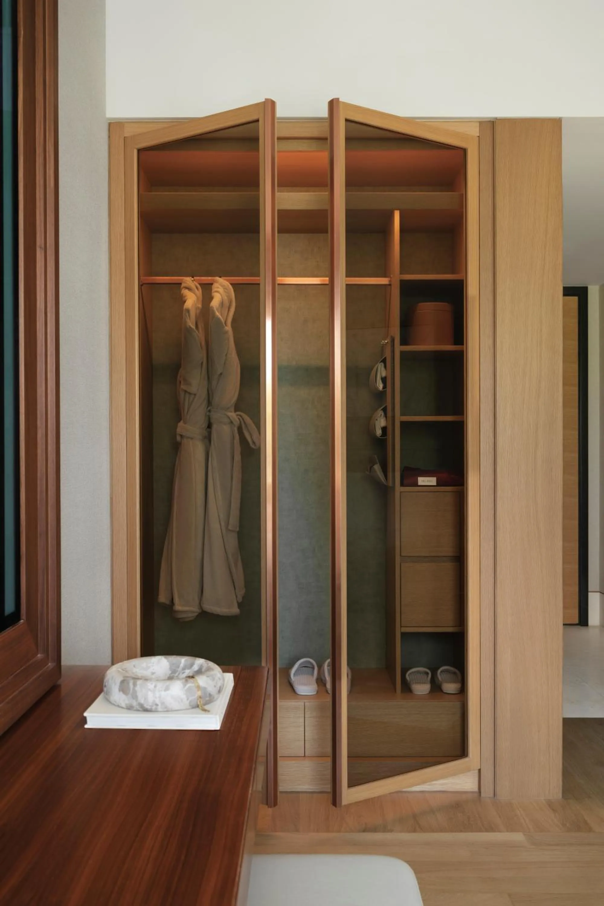 wardrobe in Delano Dubai at Bluewaters