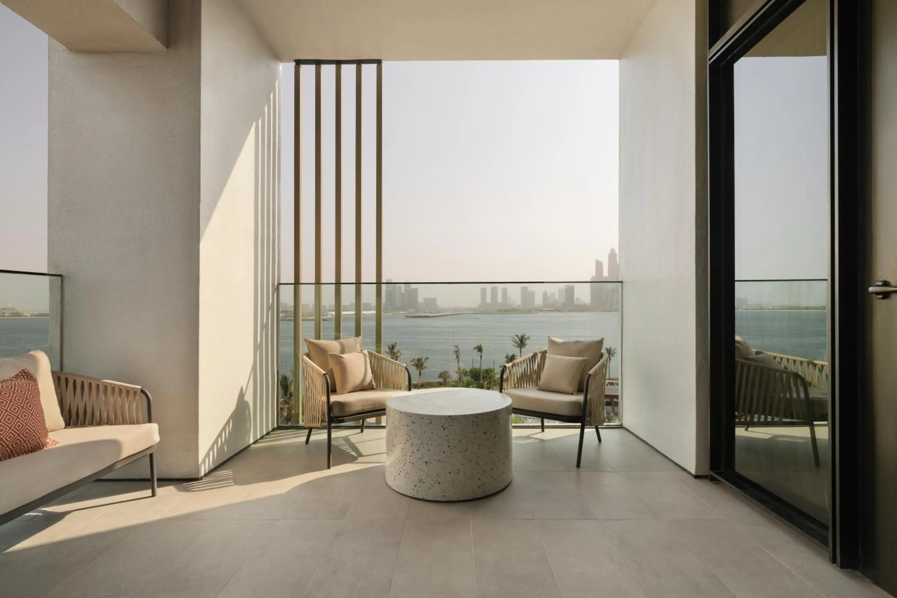 Balcony/Terrace in Delano Dubai at Bluewaters