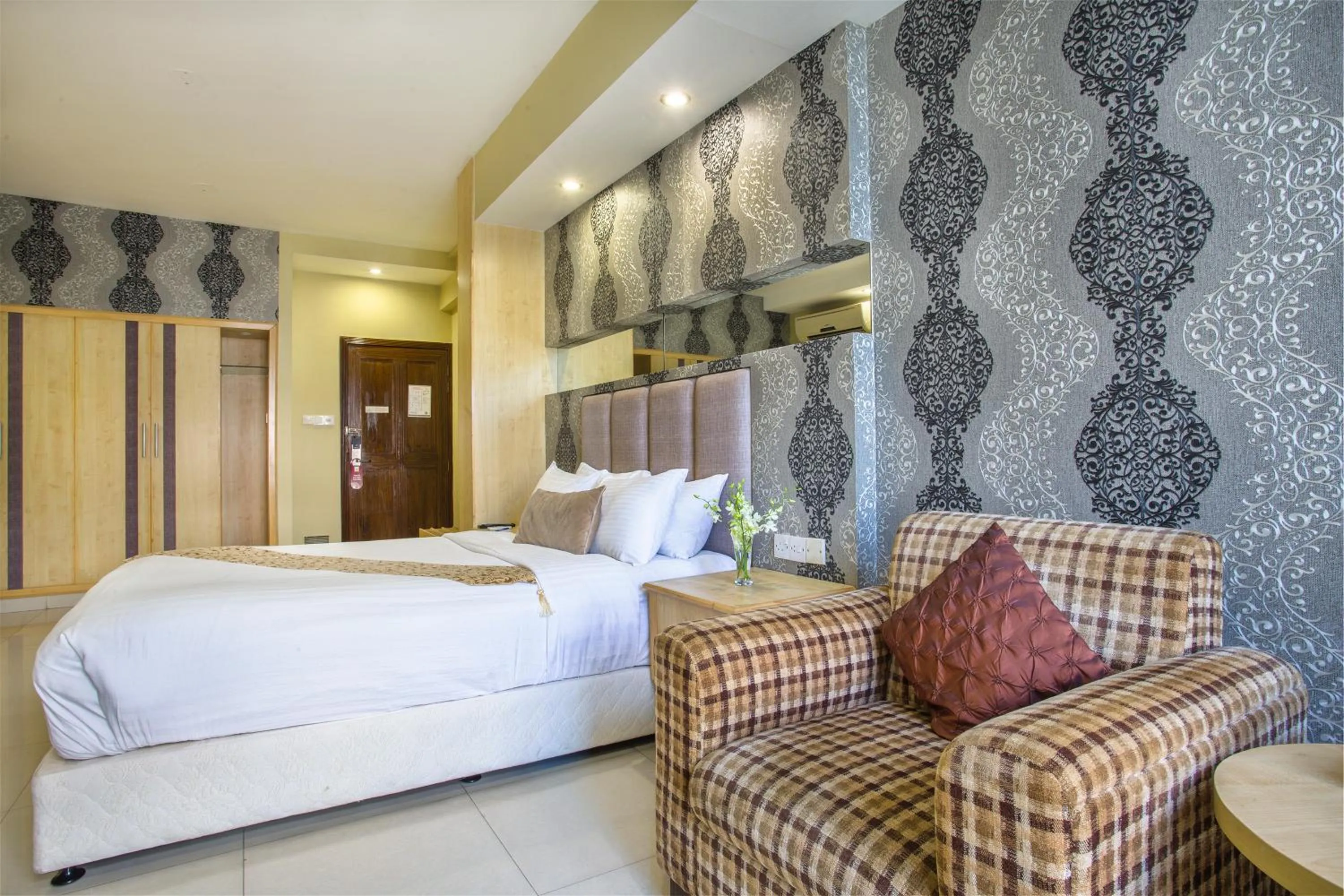 Bed in Ascott The Residence - Baridhara, Dhaka