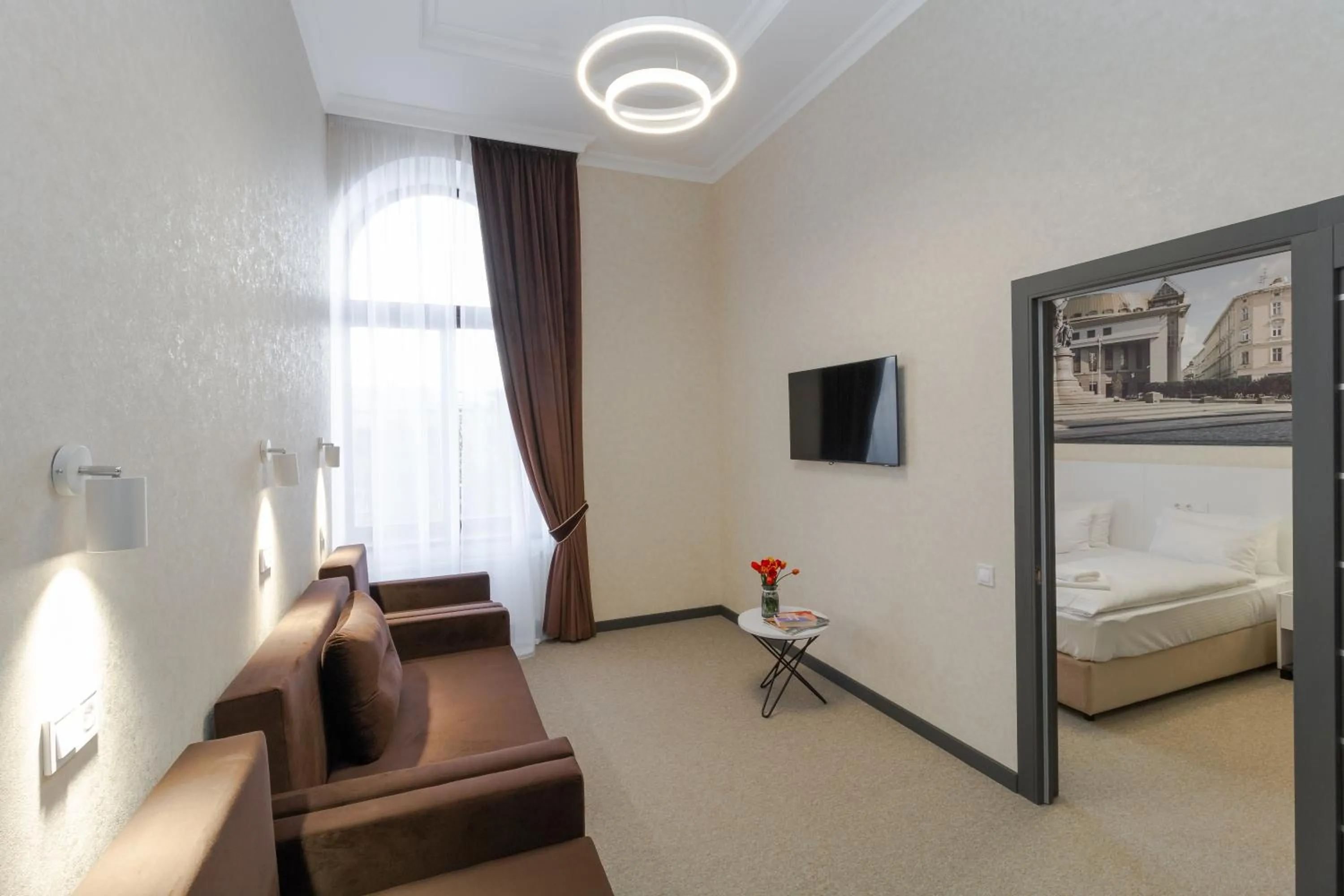 Living room, Bed in Opera Passage Hotel & Apartments