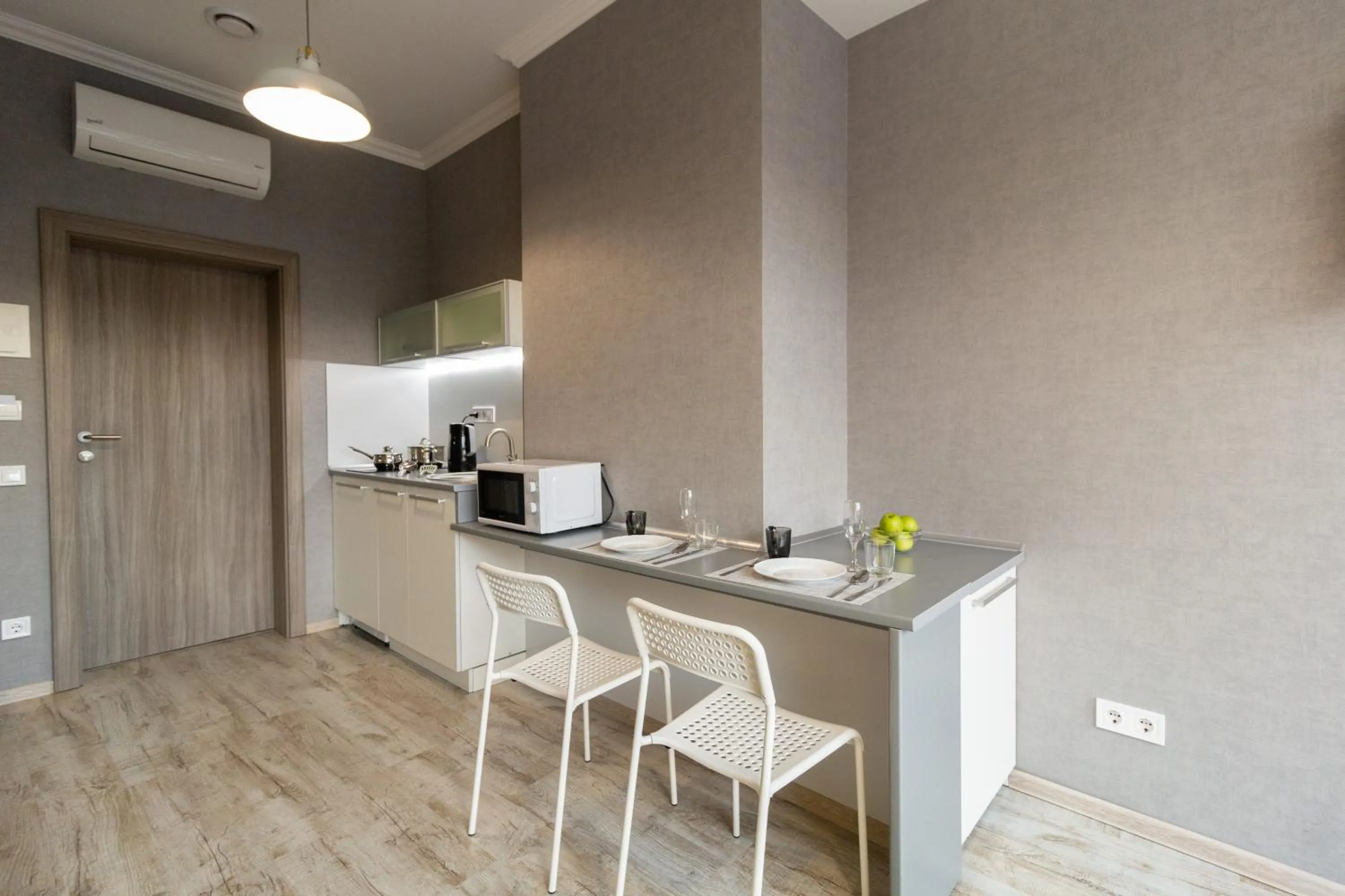 Coffee/tea facilities in Opera Passage Hotel & Apartments