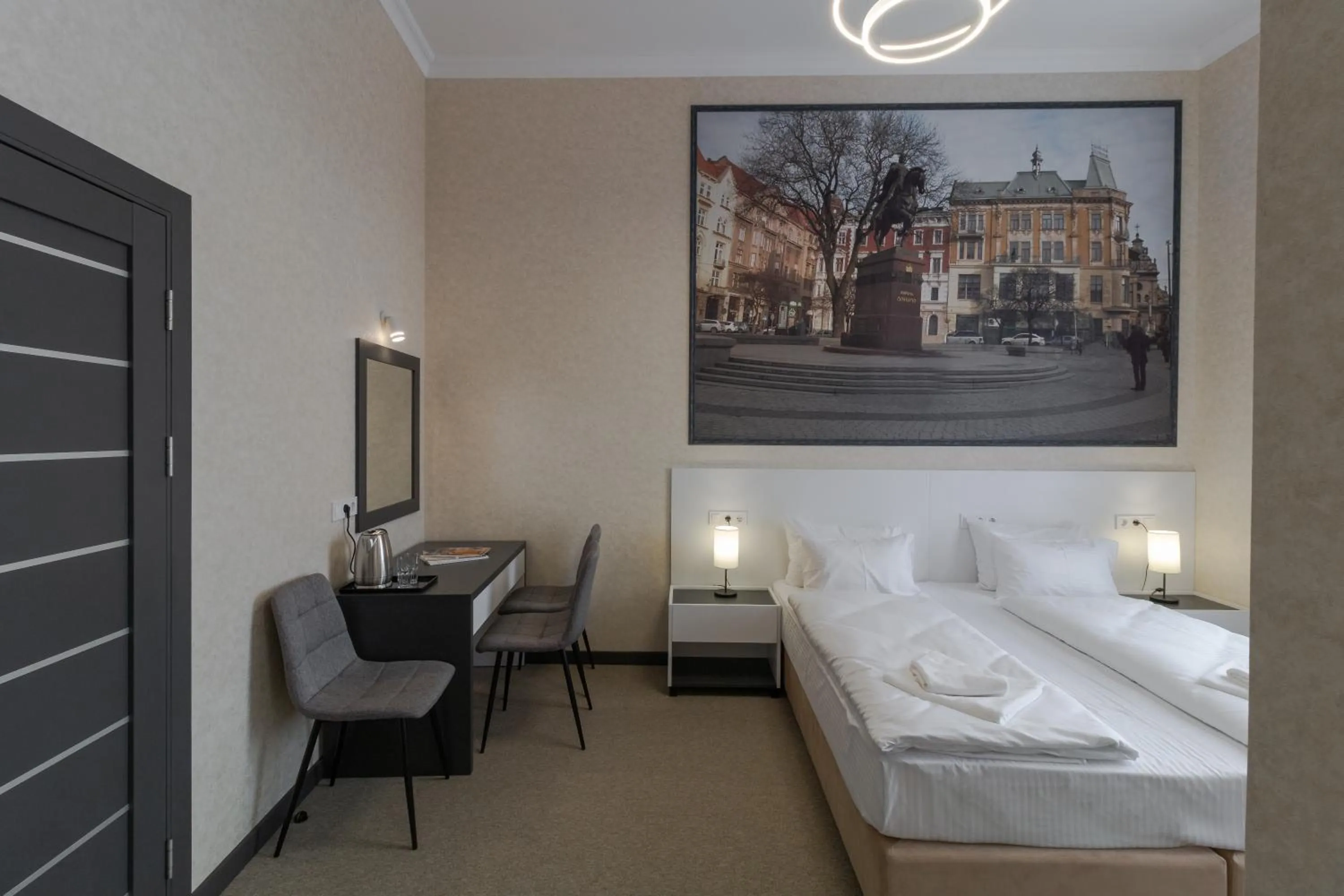 Bed in Opera Passage Hotel & Apartments