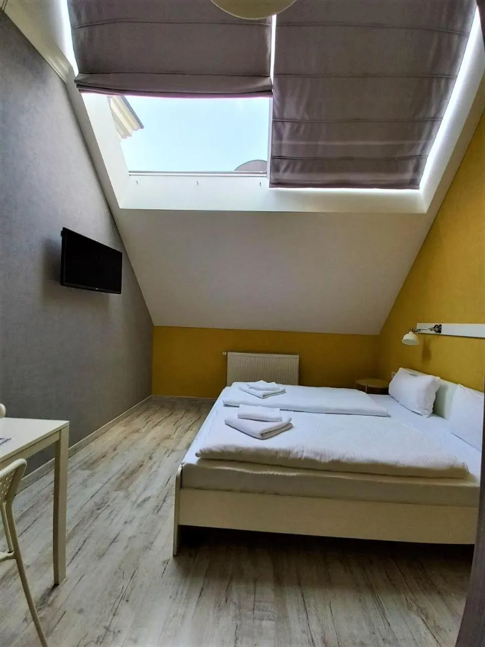 Bedroom, Bed in Opera Passage Hotel & Apartments