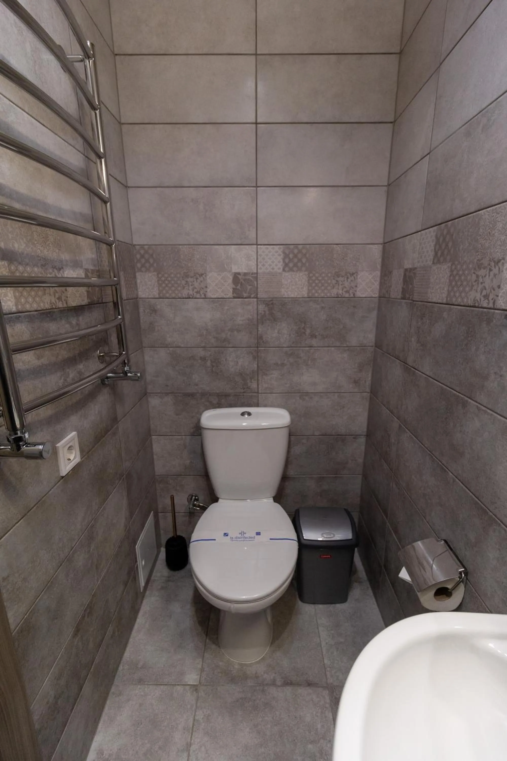 Toilet in Opera Passage Hotel & Apartments