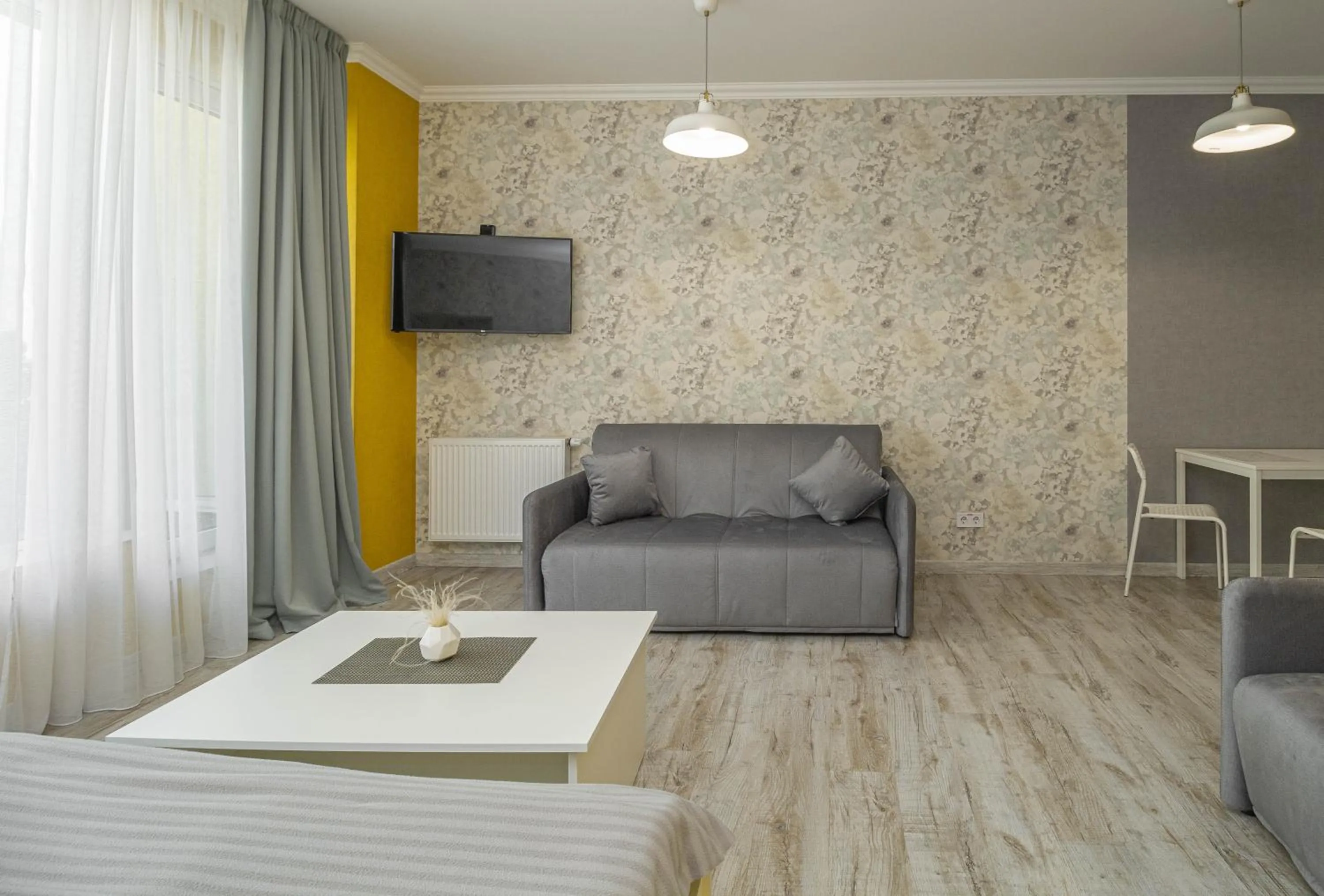 TV and multimedia in Opera Passage Hotel & Apartments