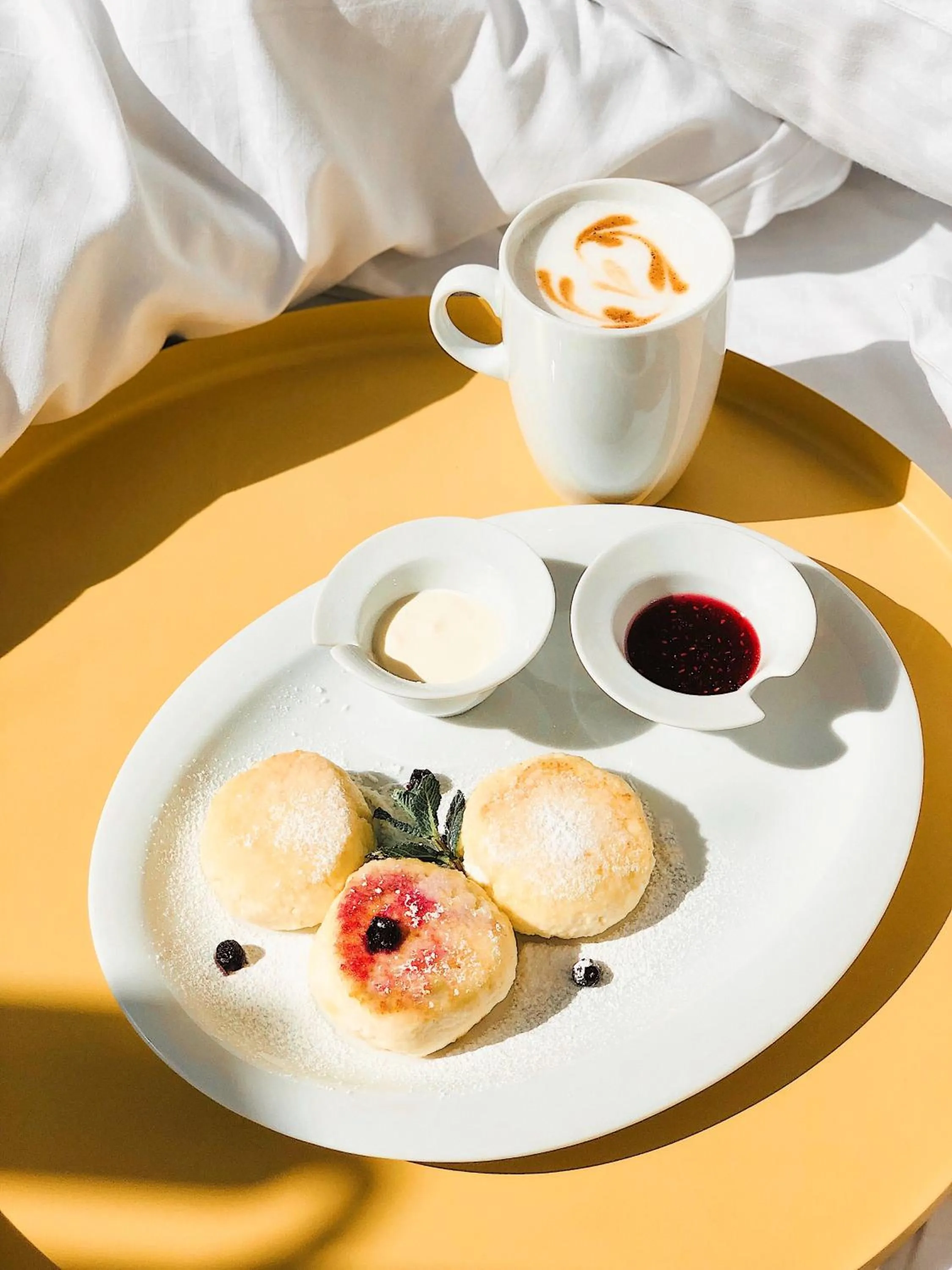 Buffet breakfast in Opera Passage Hotel & Apartments