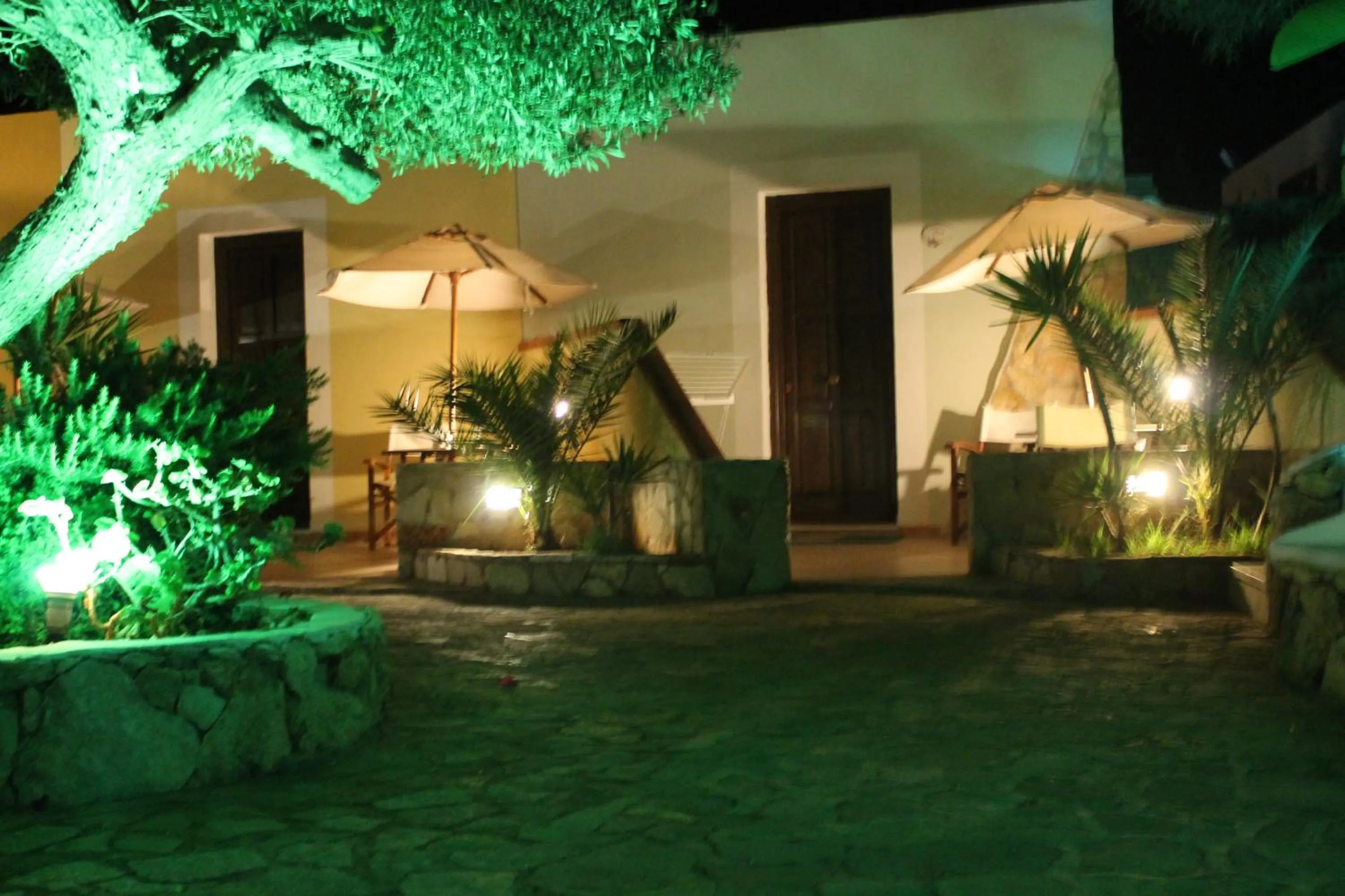 Garden in Luagos club Resort