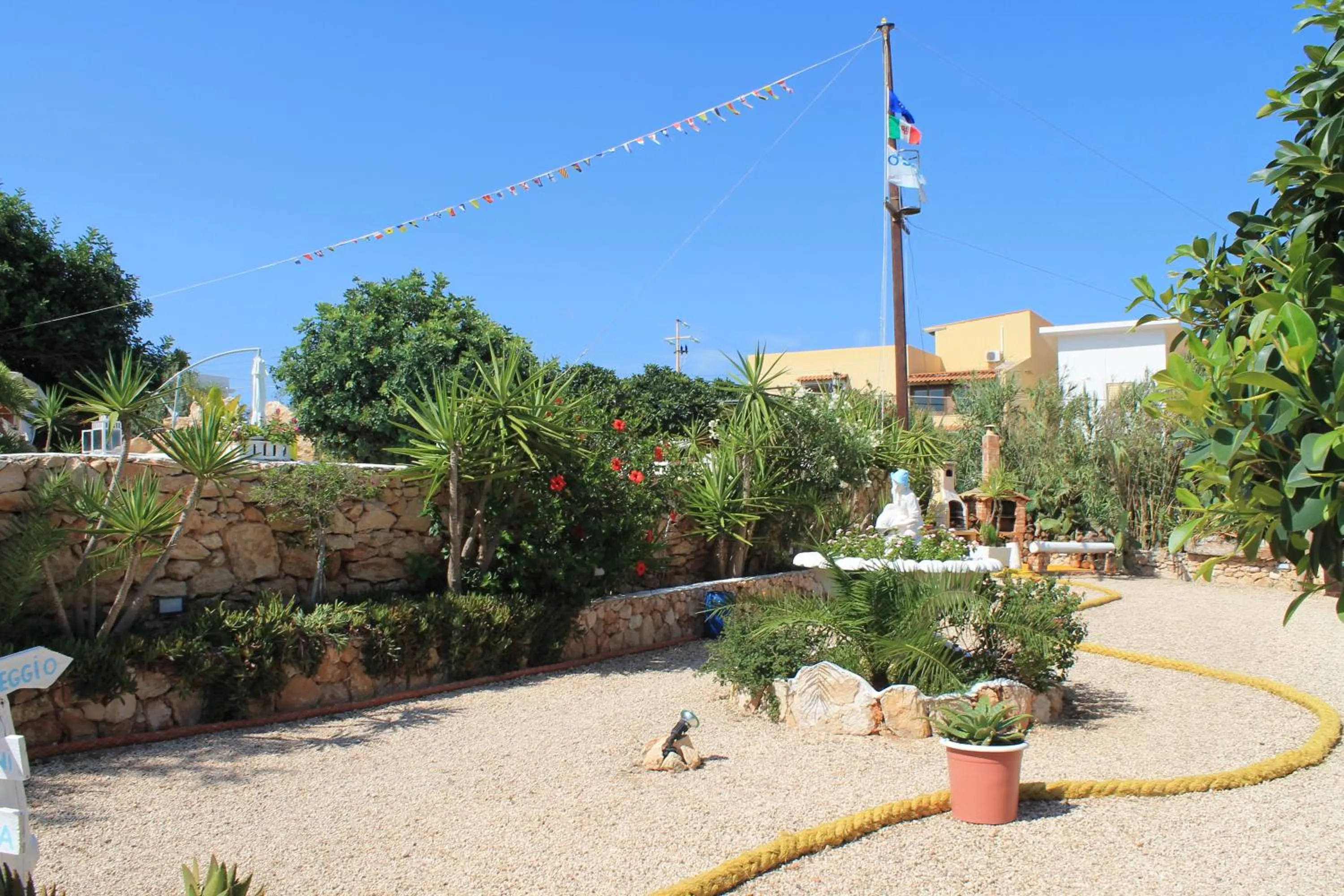 Garden in Luagos club Resort