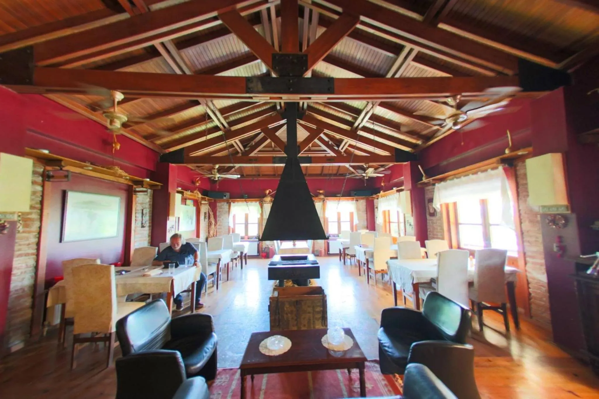 Restaurant/places to eat in Kisik Konagi