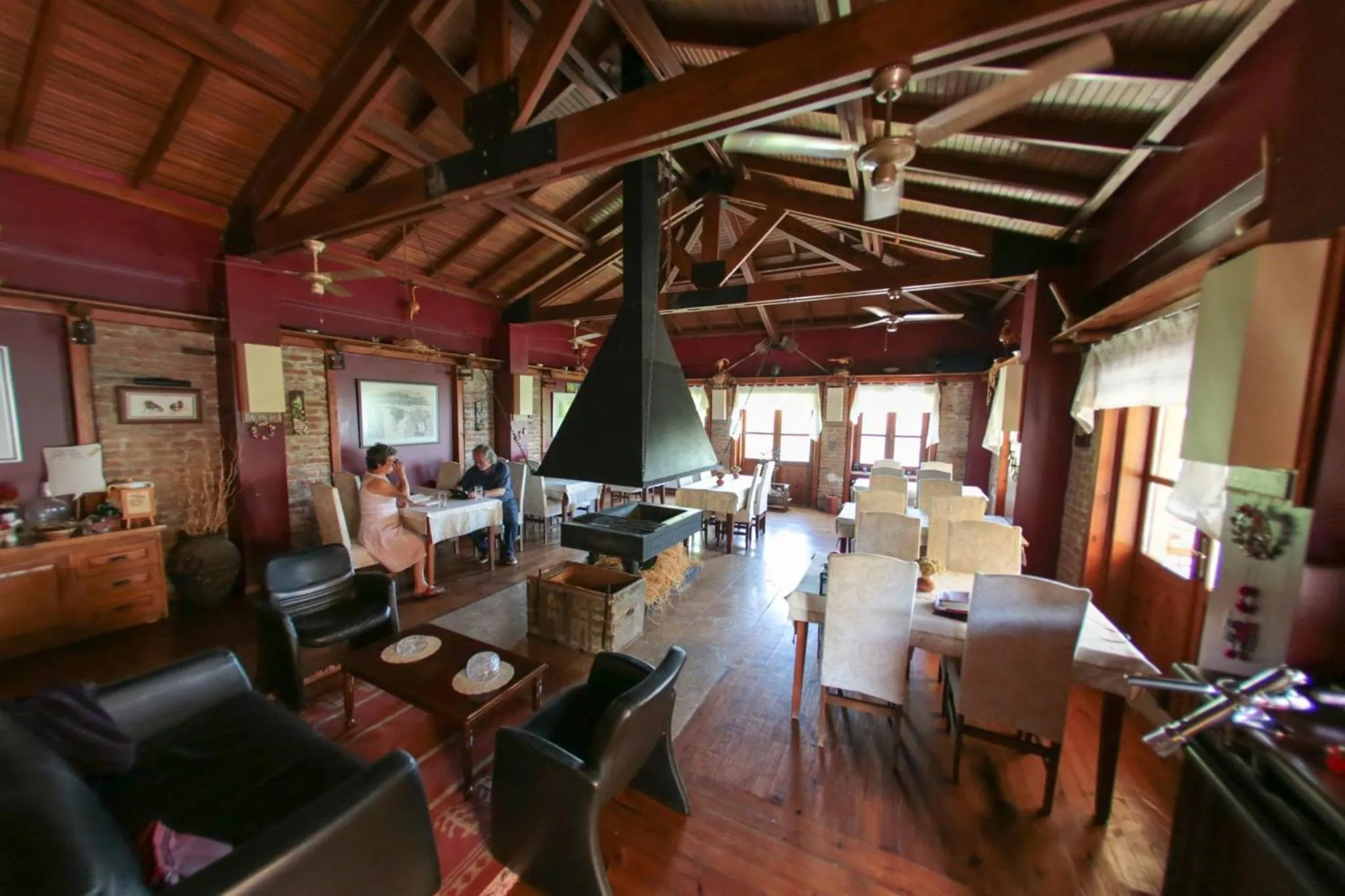 Restaurant/places to eat in Kisik Konagi