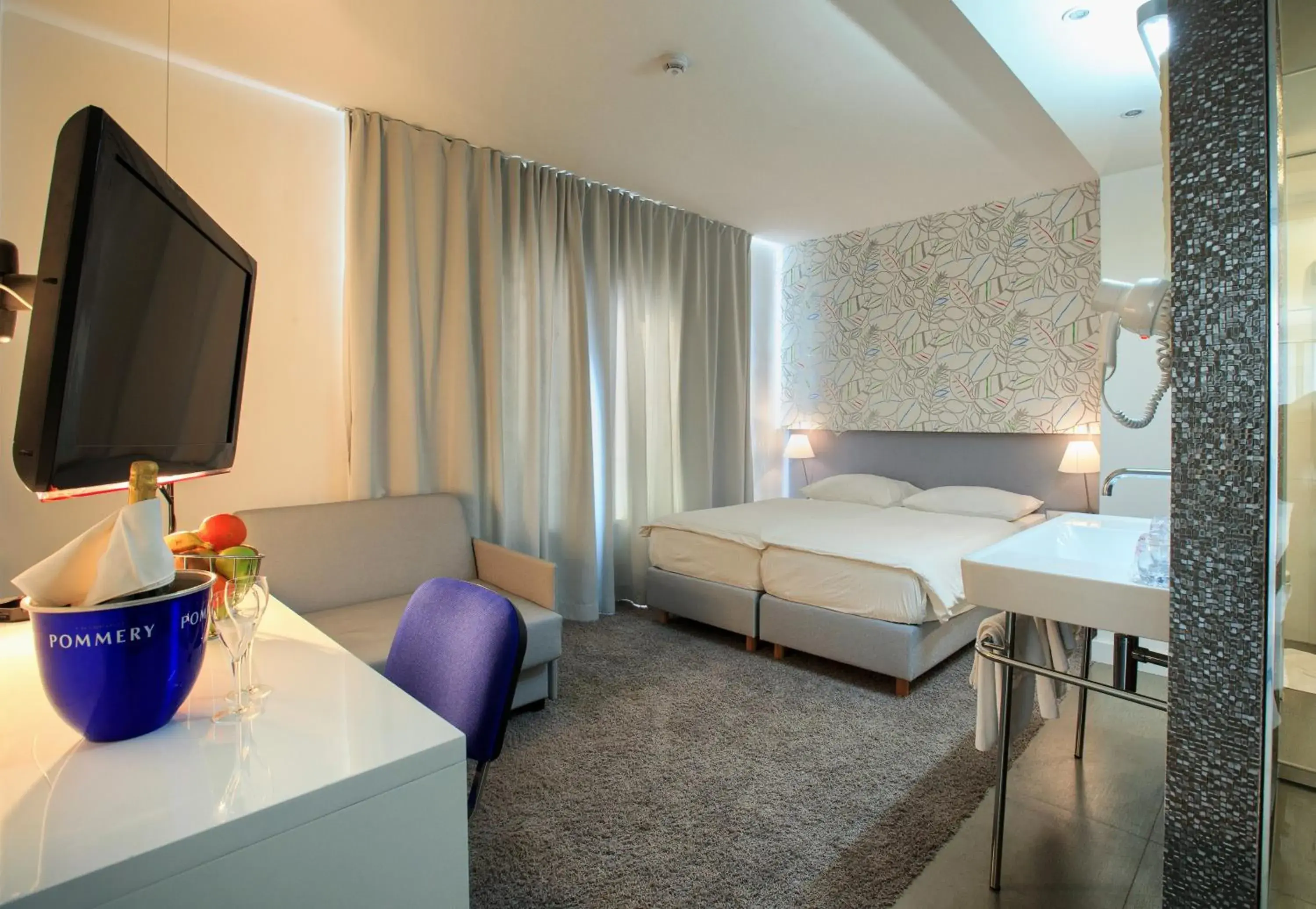 Standard Double or Twin Room in Jona Rooms Podstrana Standard Double or Twin Room in Jona Rooms Podstrana