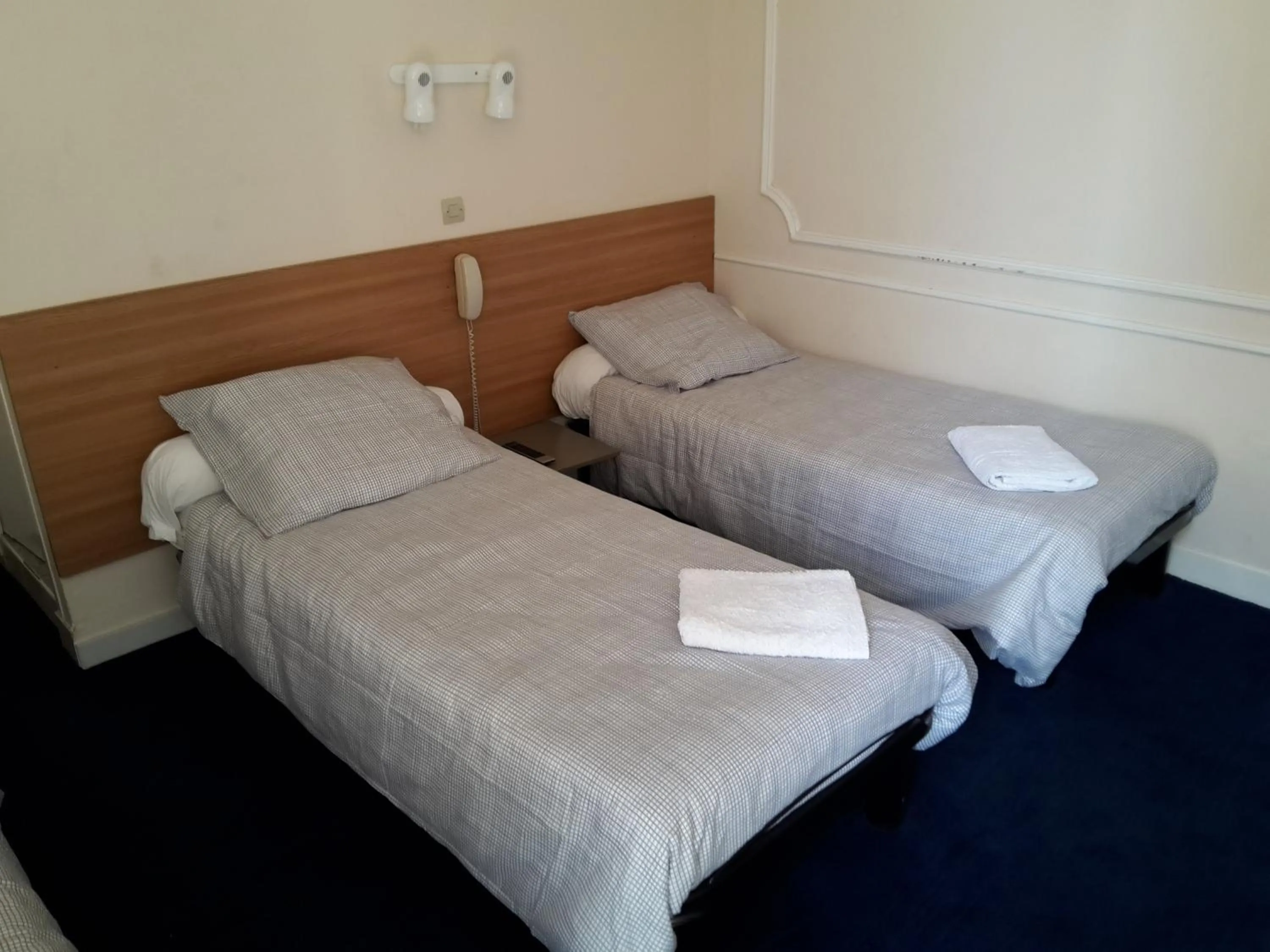 Bedroom in Hôtel Belle Meunière