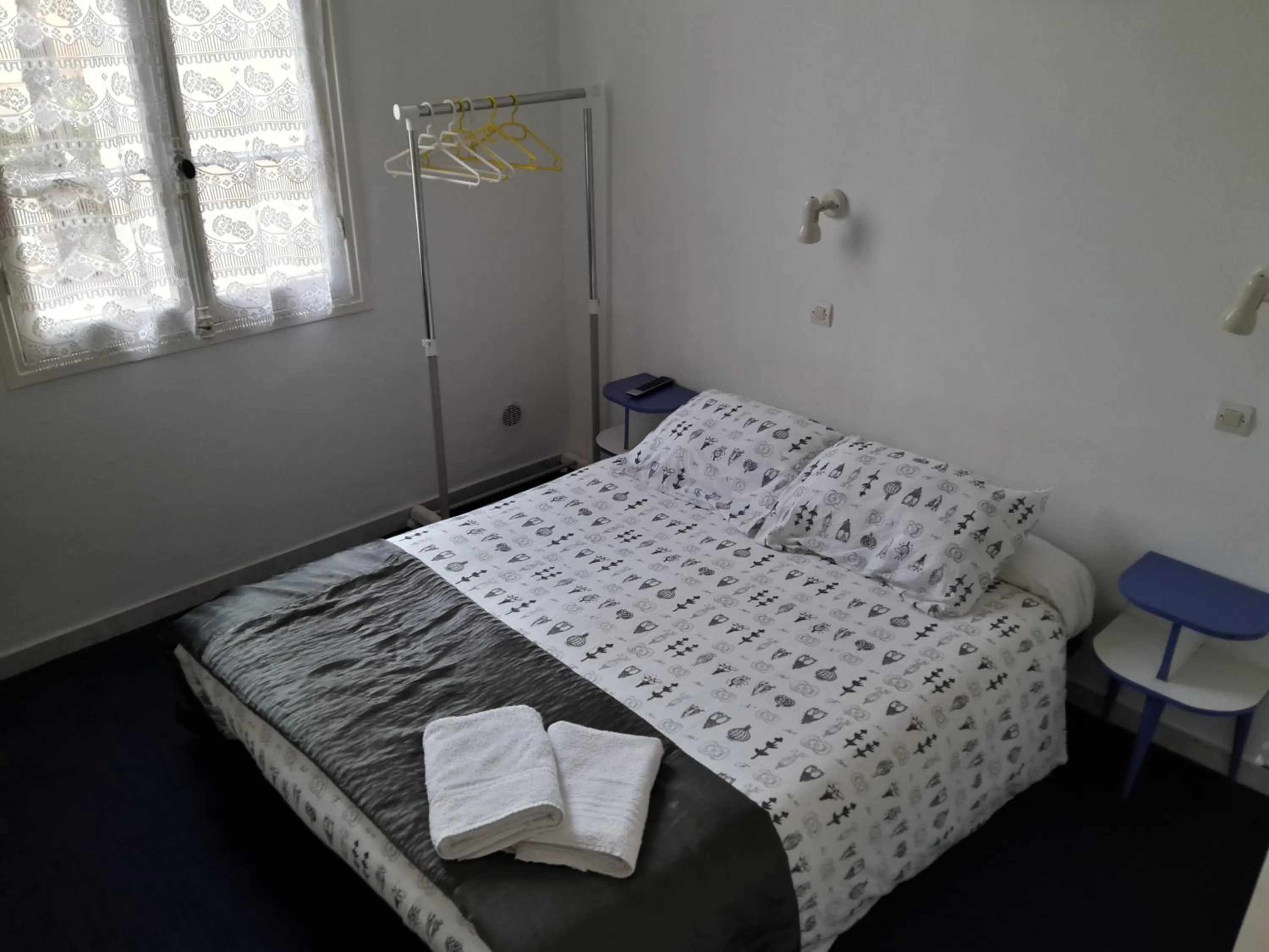 Bedroom in Hôtel Belle Meunière