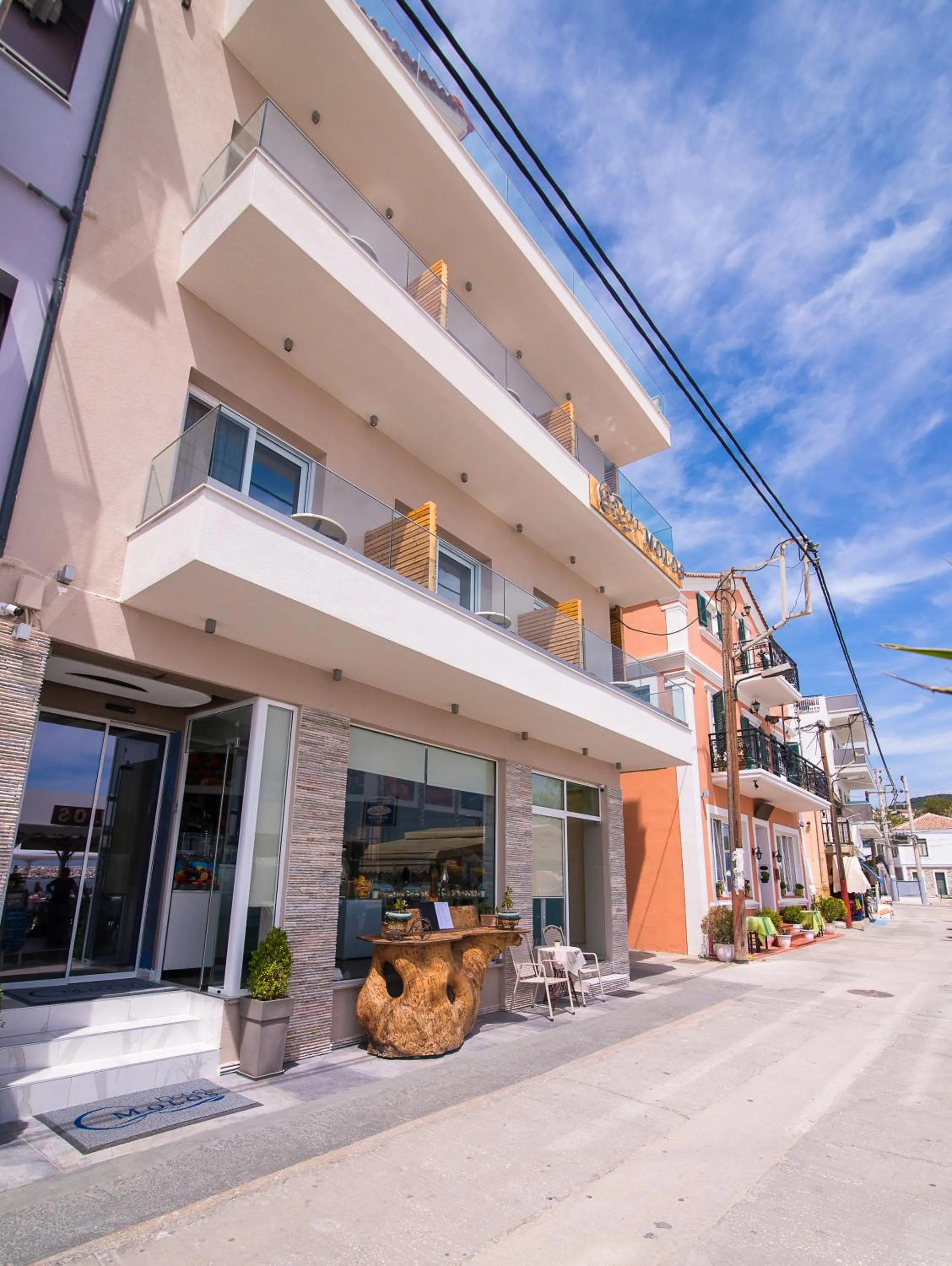 Molos Hotel