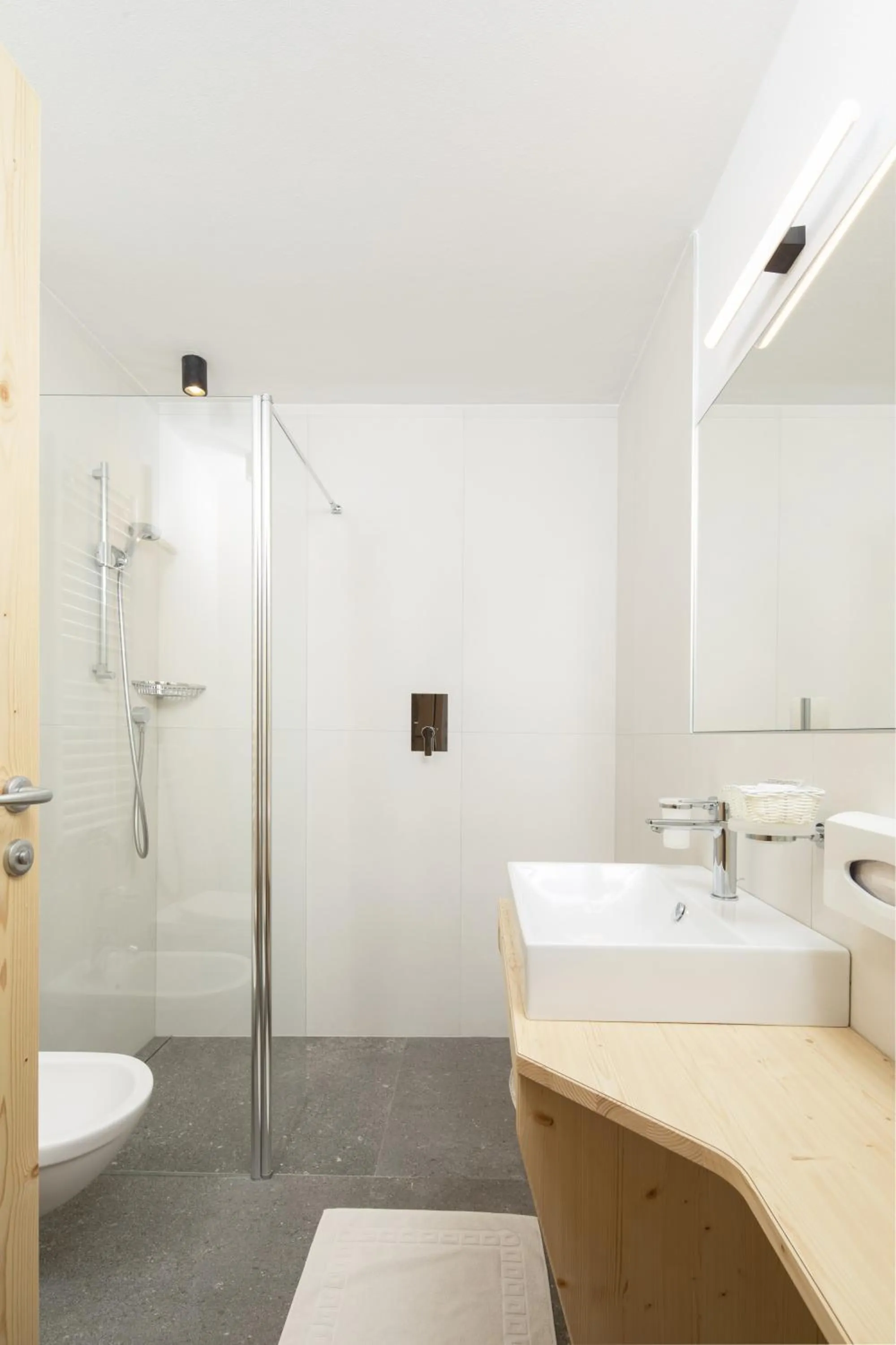 Bathroom in Declara B&B and apartaments