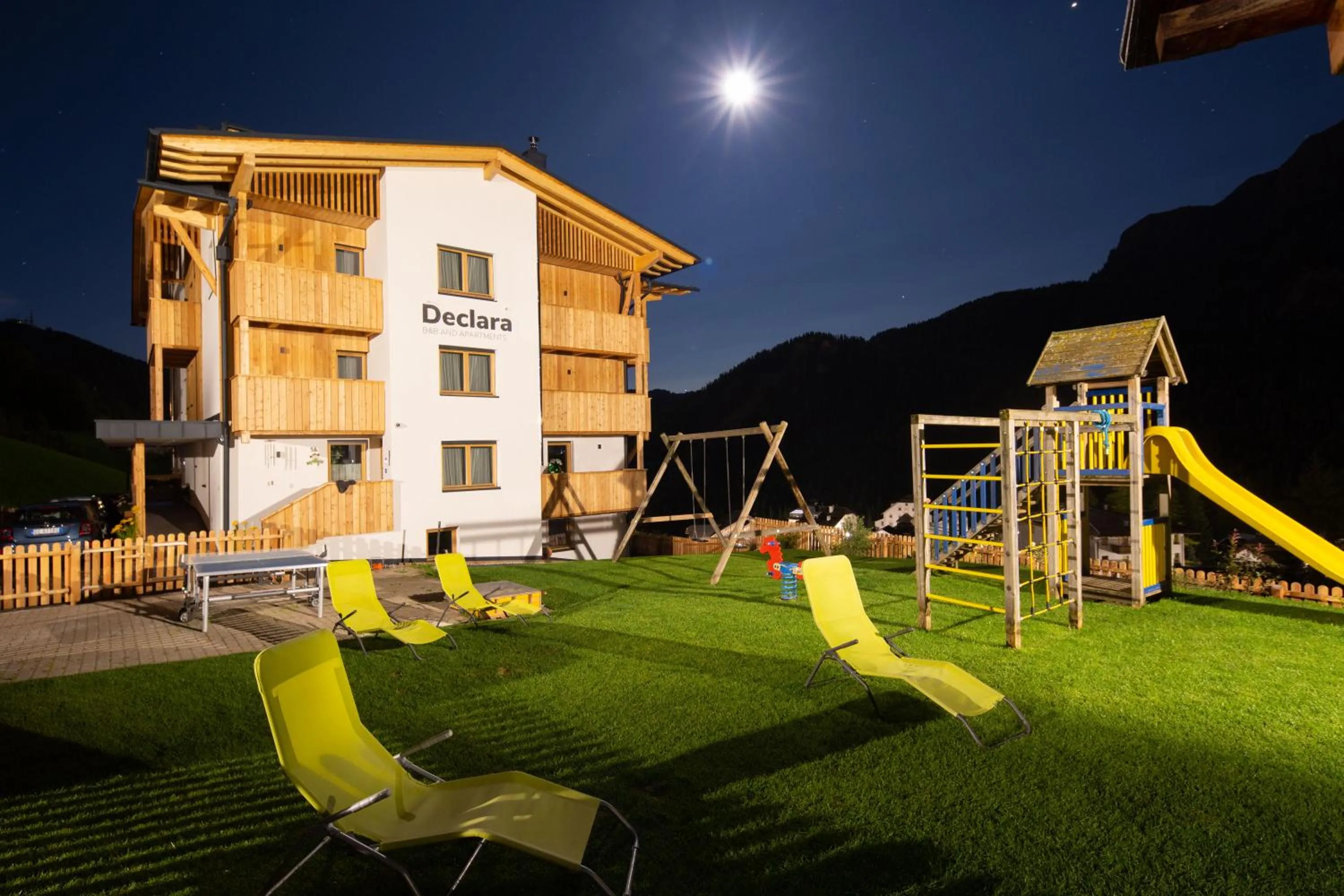 Property building in Declara B&B and apartaments