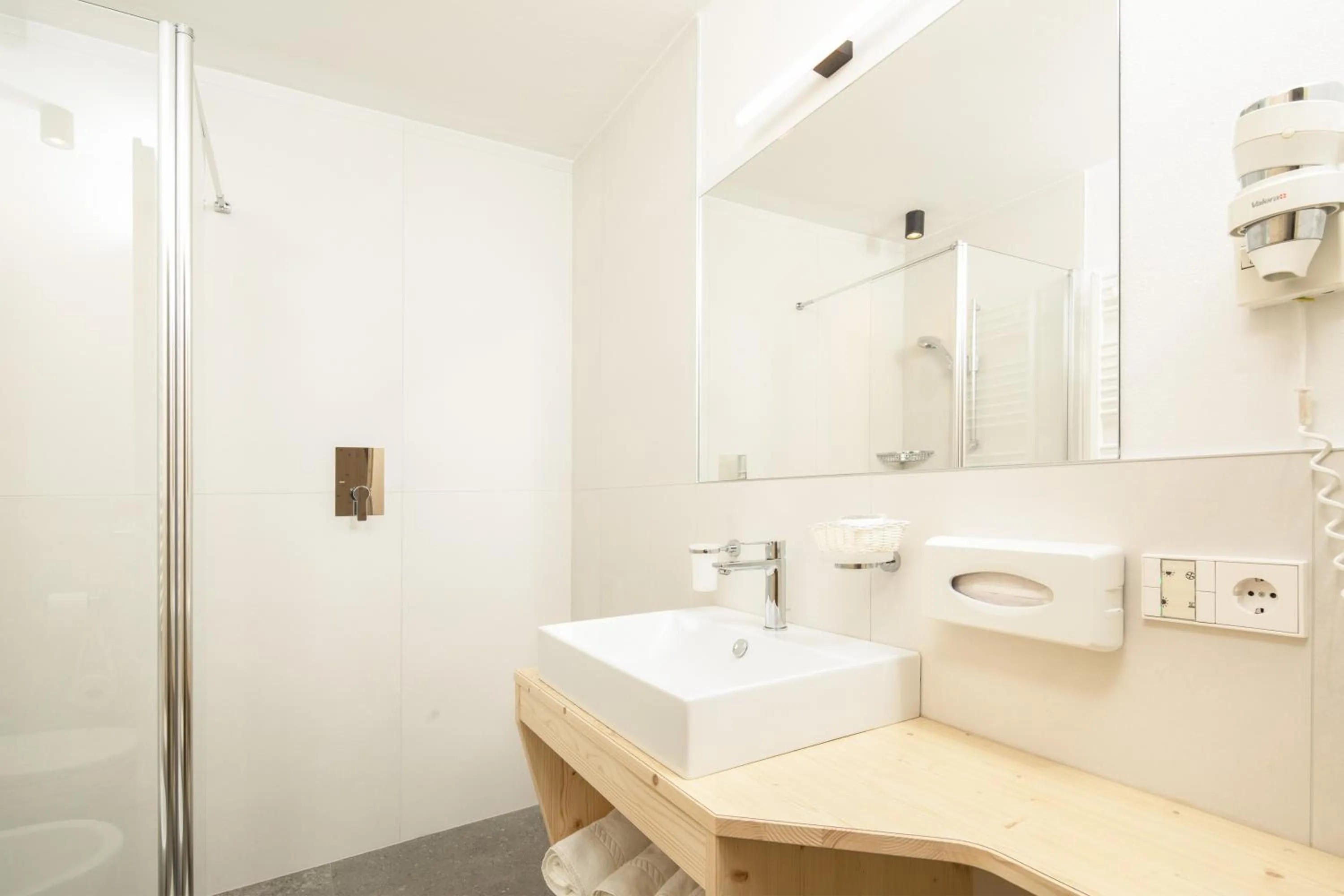 Bathroom in Declara B&B and apartaments