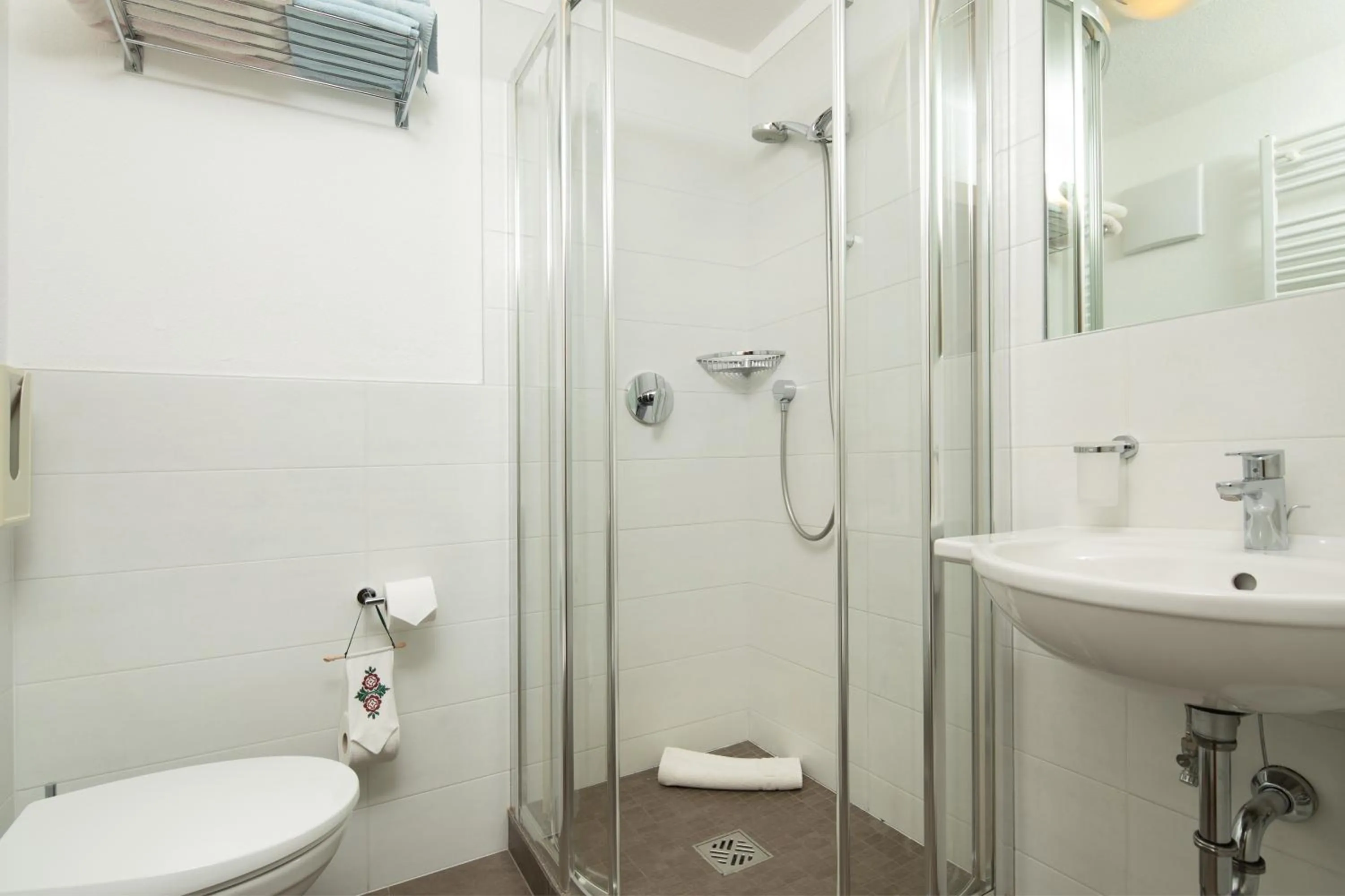 Bathroom in Declara B&B and apartaments