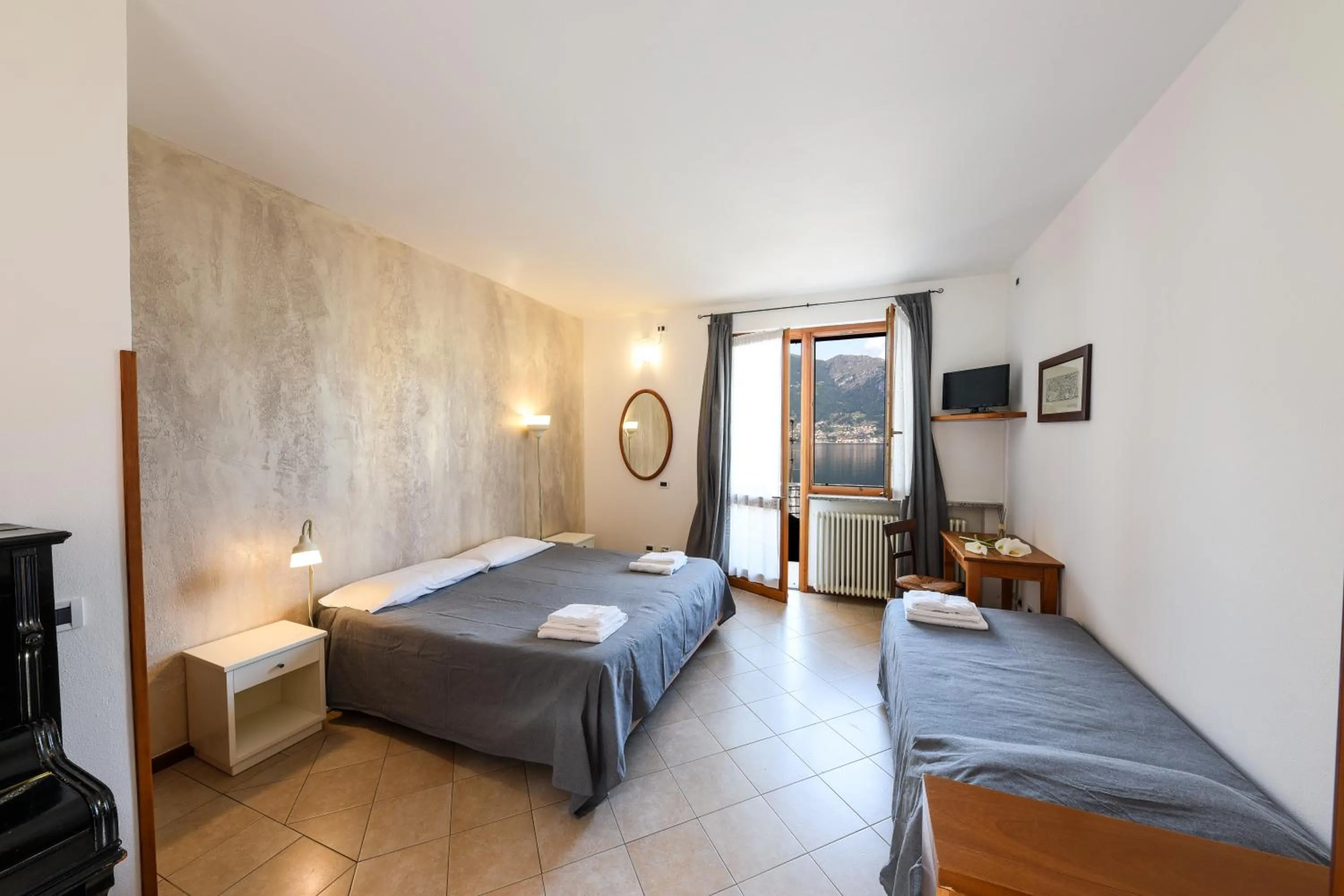 Photo of the whole room, Bed in Locanda Dell'Era