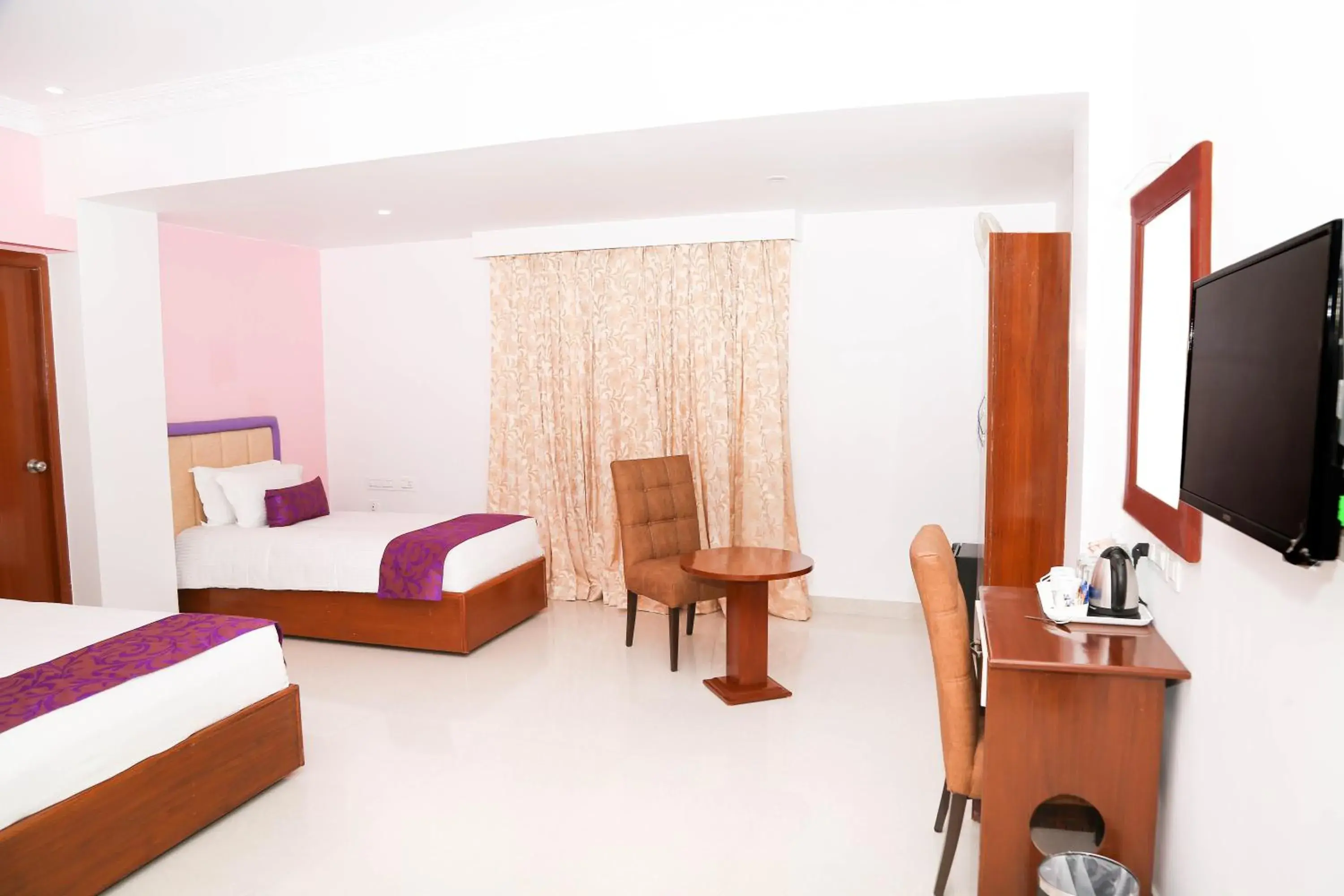 Bed in Sbk Park Inn Bed in Sbk Park Inn