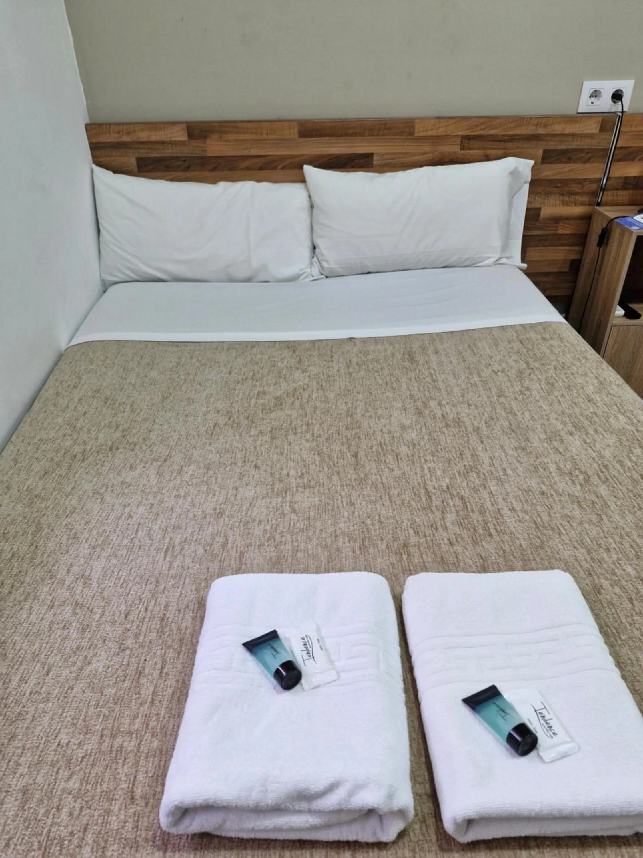 Bed in Hostal Elkano