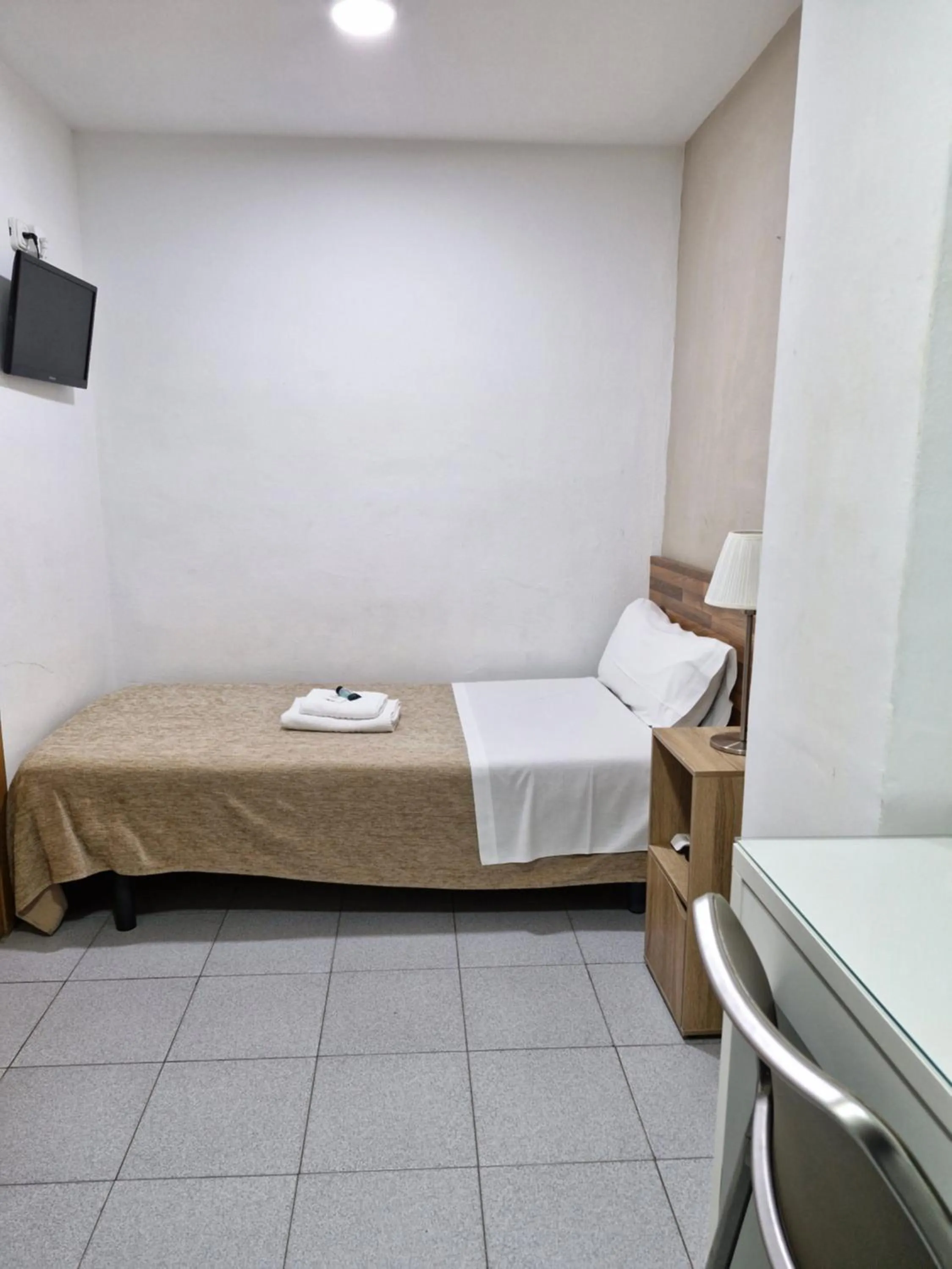 Photo of the whole room, Bed in Hostal Elkano