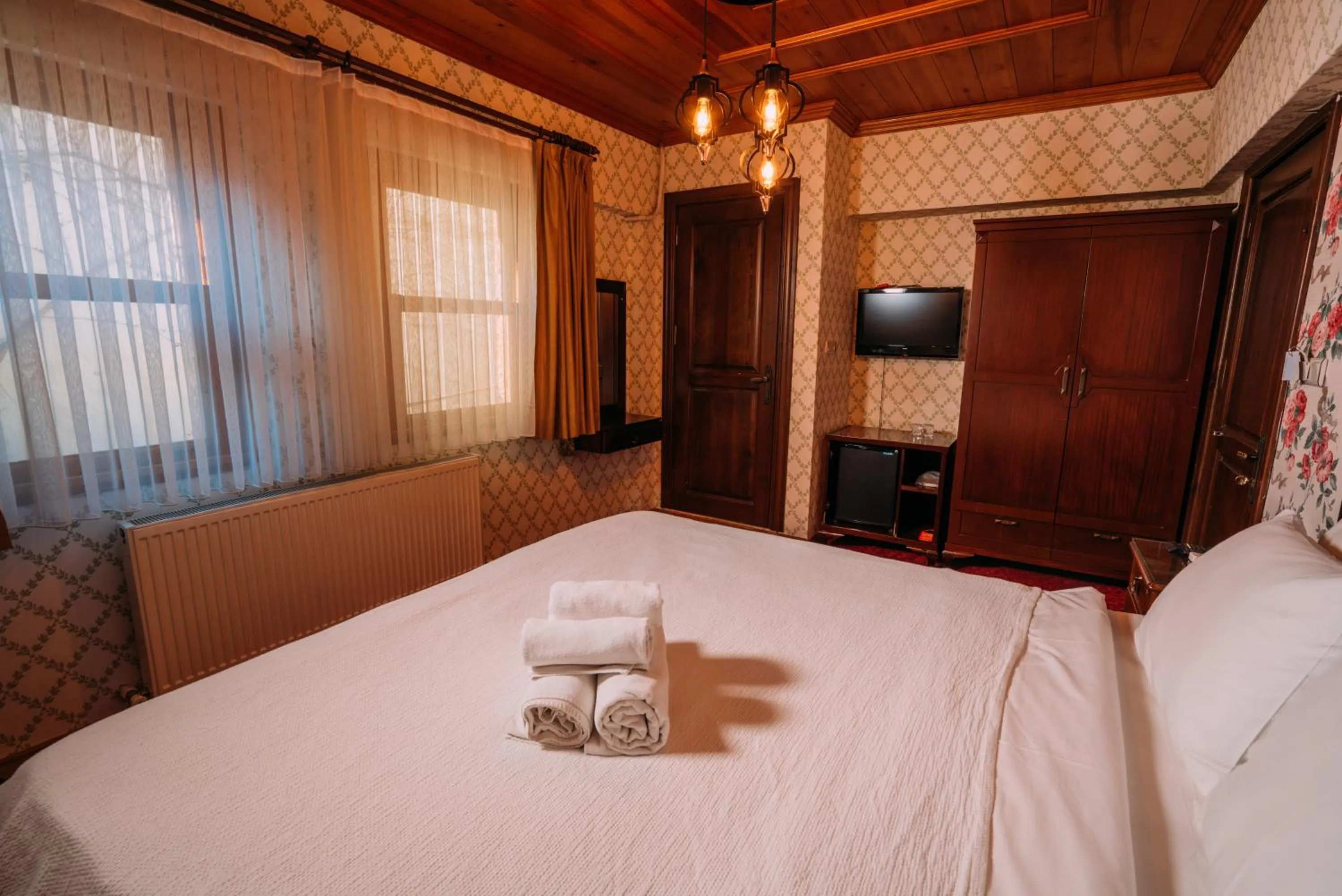 Photo of the whole room, Bed in Gulliver Mansion Hotel