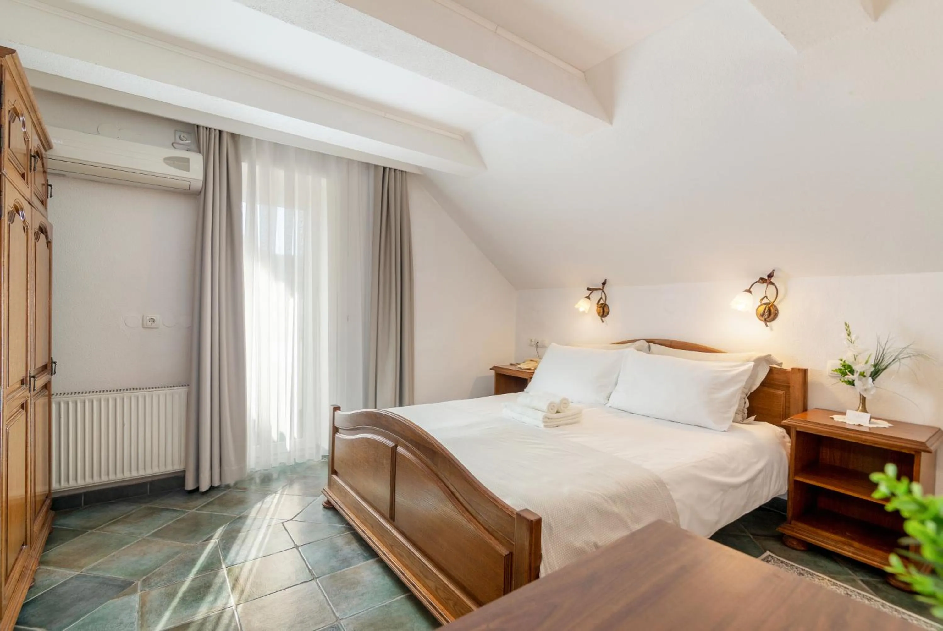 Bedroom, Bed in Jagodic Garni Hotel