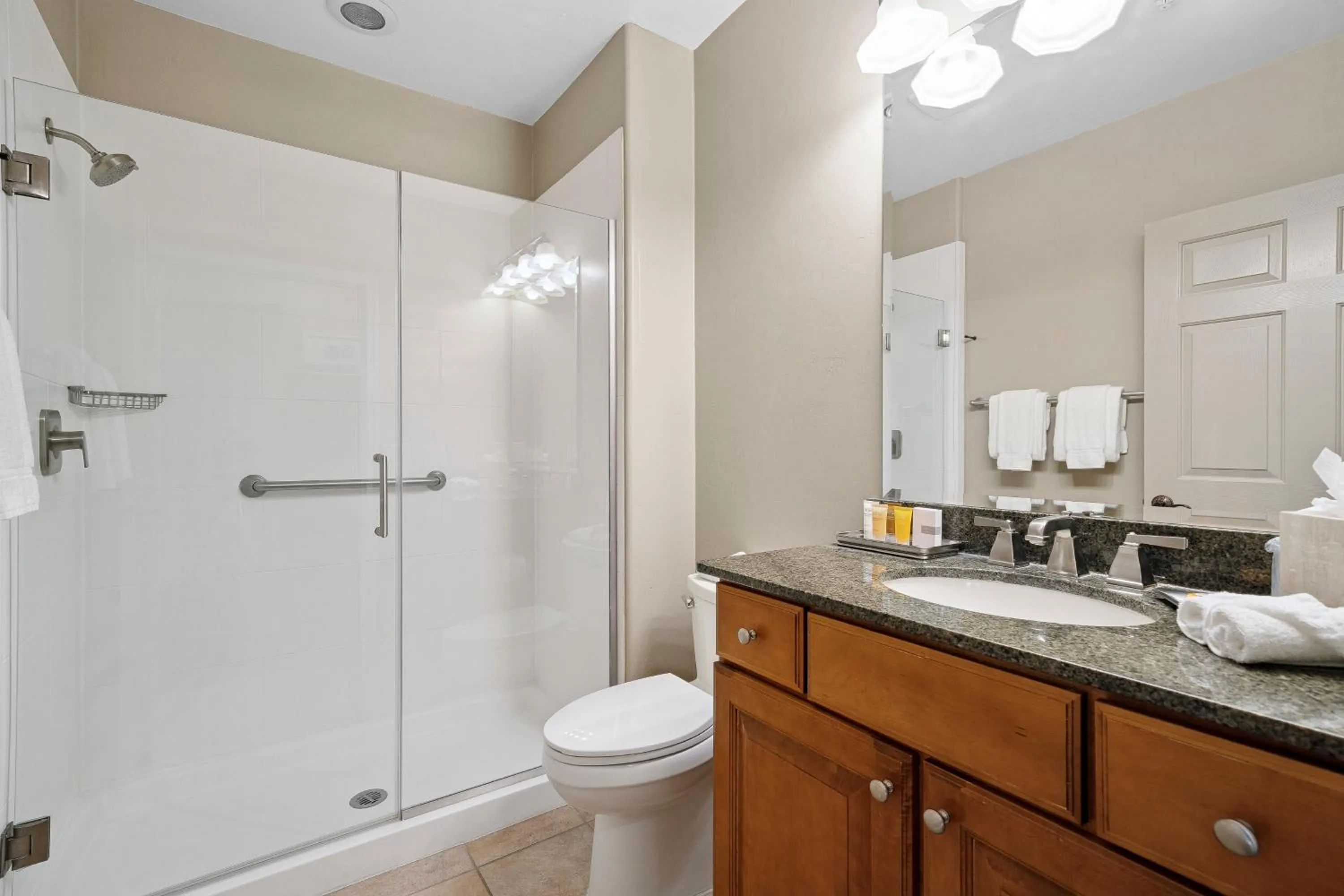 Bathroom in Canoa Ranch Golf Resort