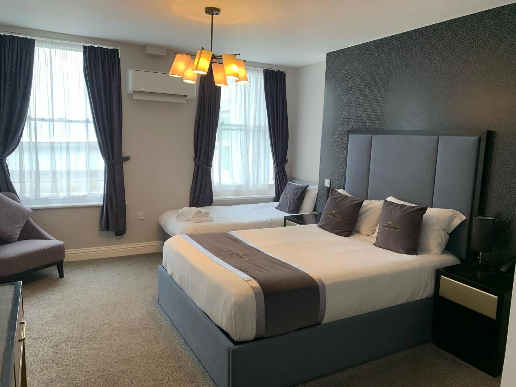 Bed in The Royal Hotel - Clacton On Sea