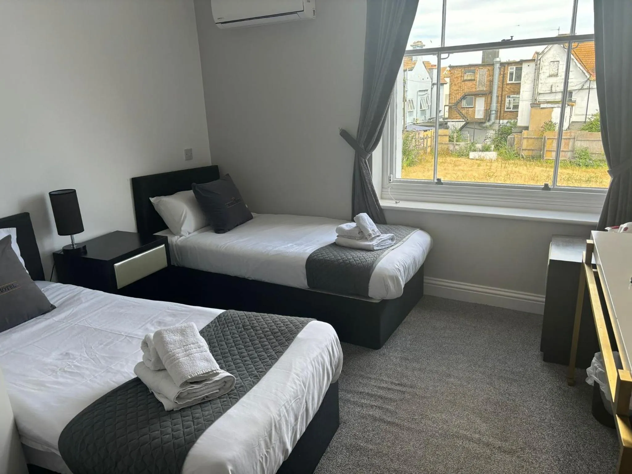 Bed in The Royal Hotel - Clacton On Sea