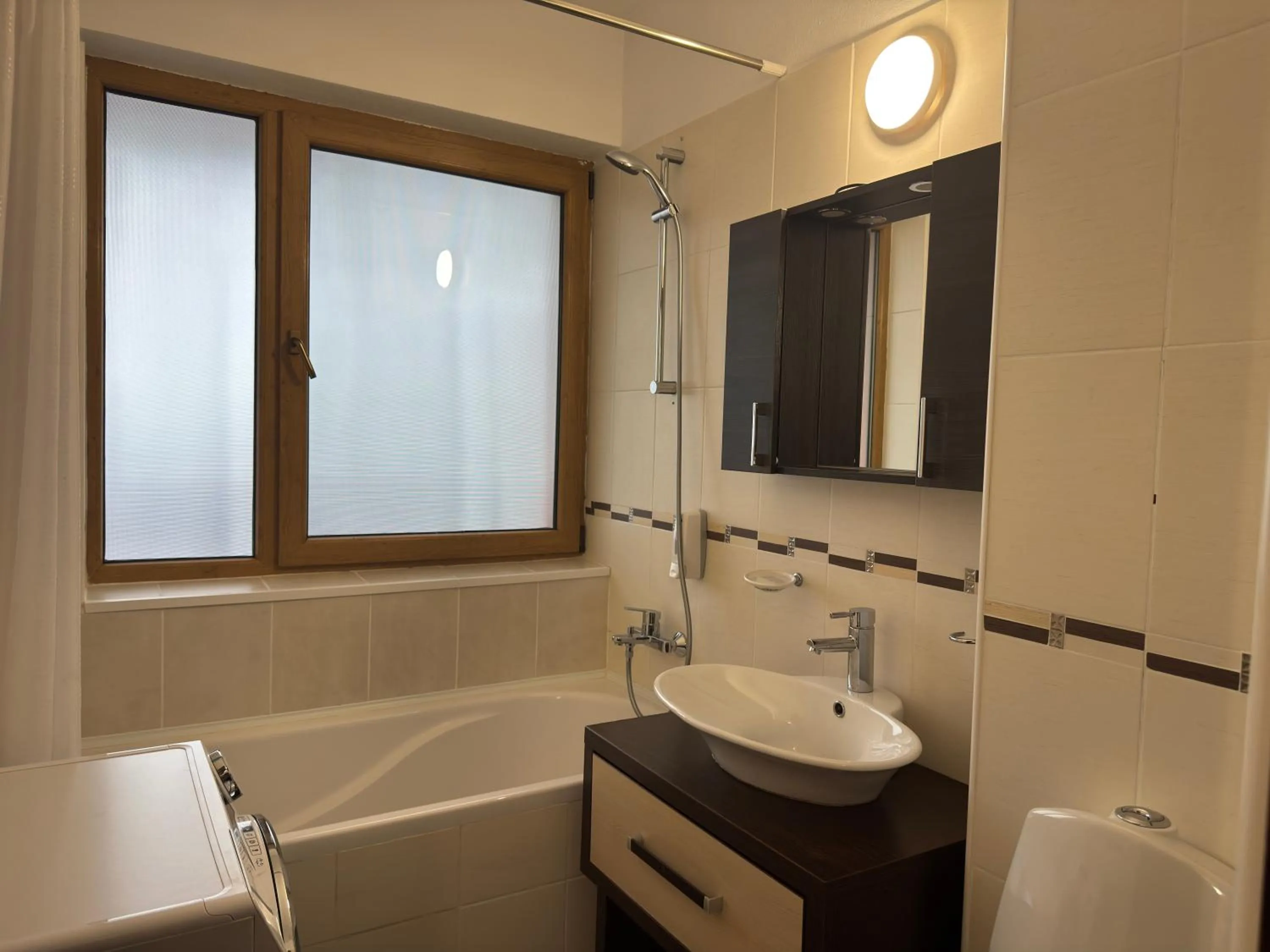 Bathroom in Monte Carlo Palace Suites