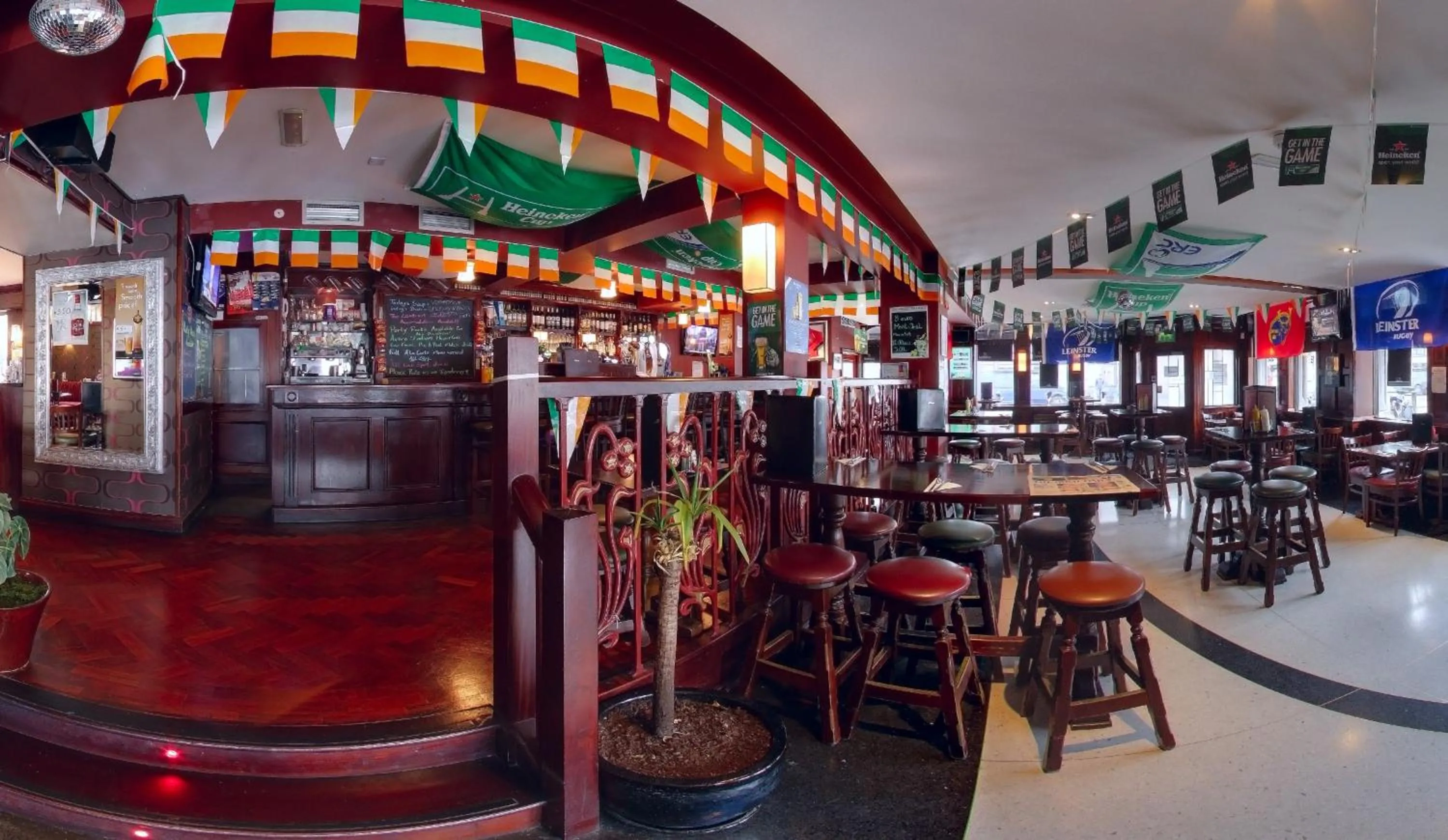 Lounge or bar in The Lombard Townhouse