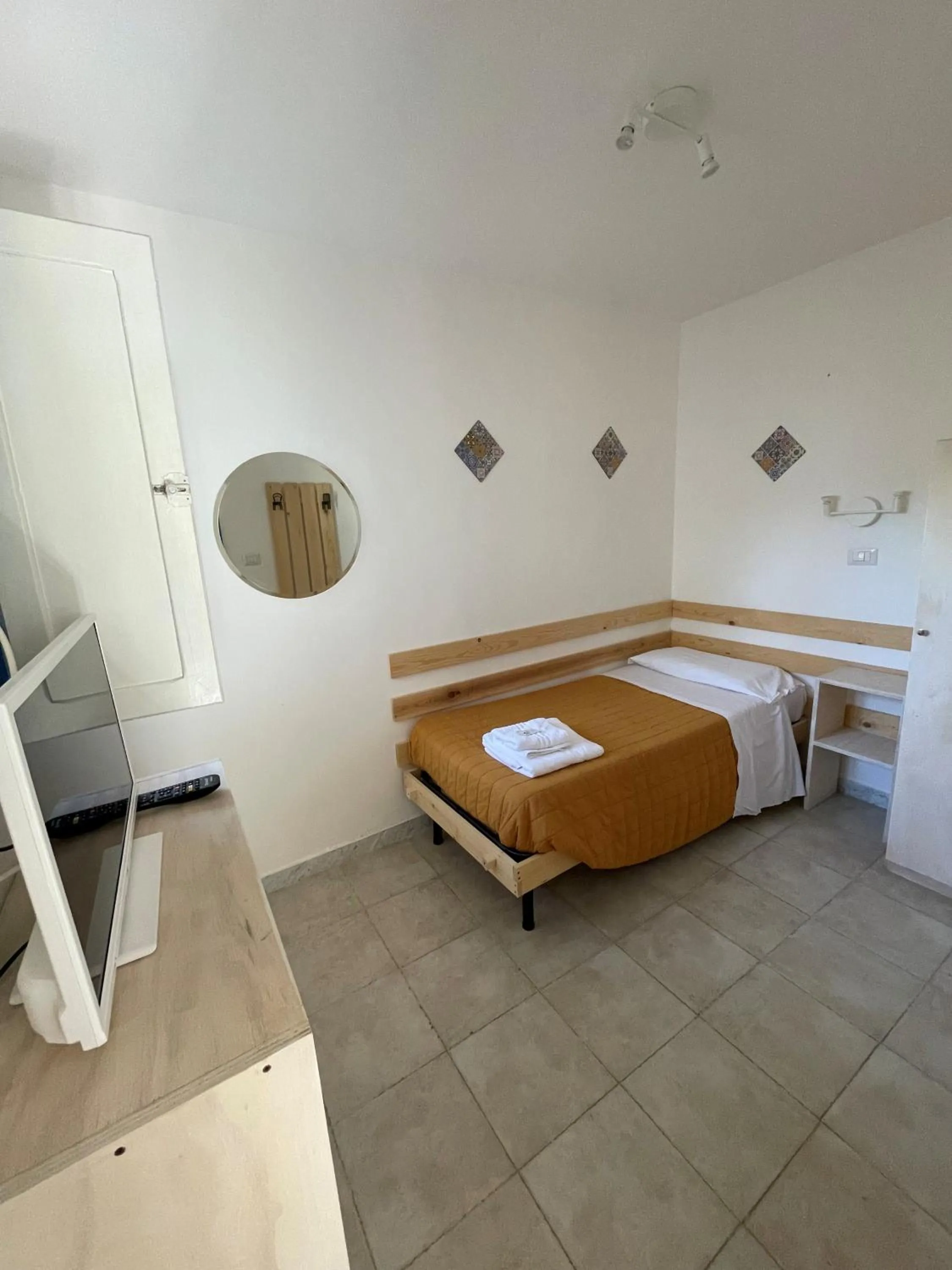 Bed in Villaggio Turistico Europeo