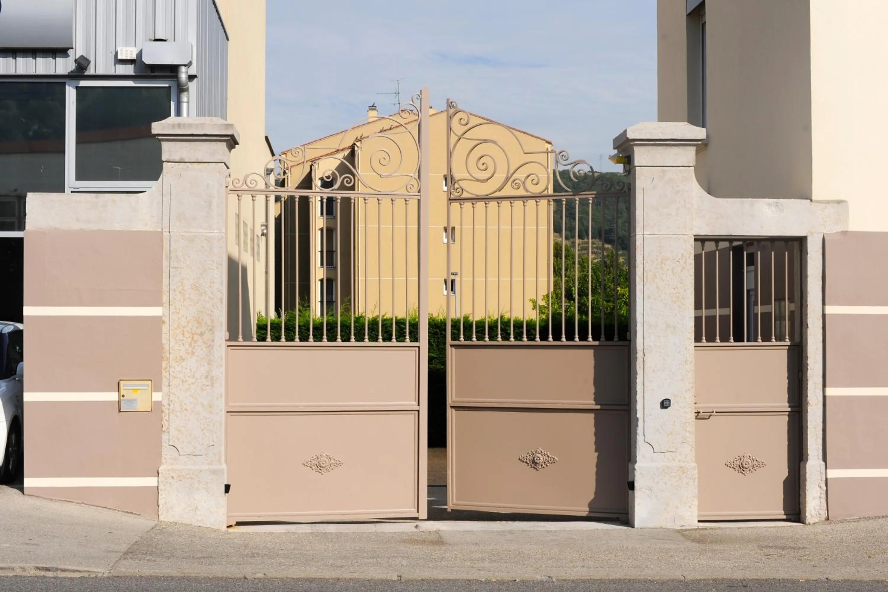 Studio - single occupancy in Aux Jardins de L'Isle