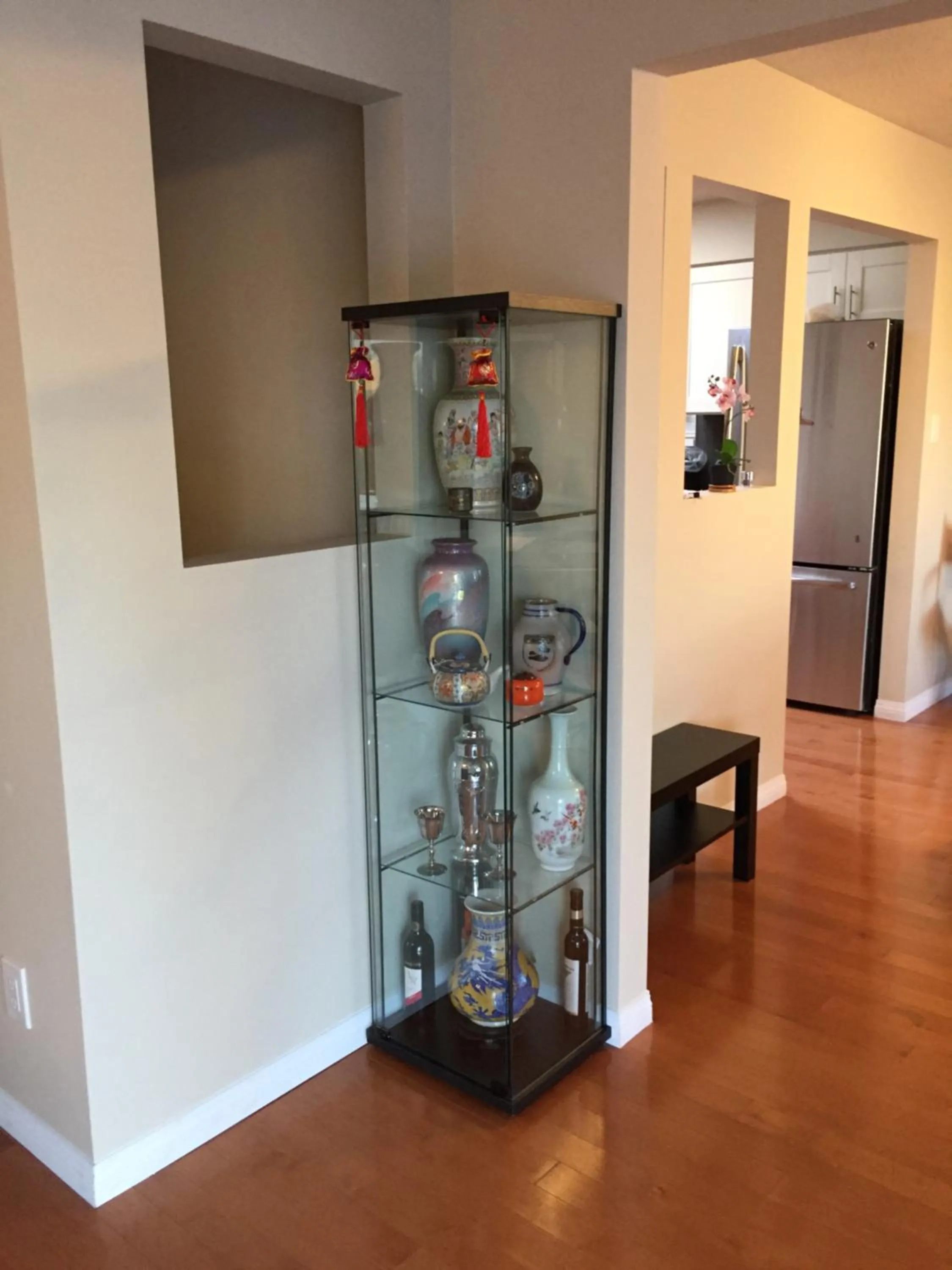 Living room in Orchid House near Vancouver YVR Airport