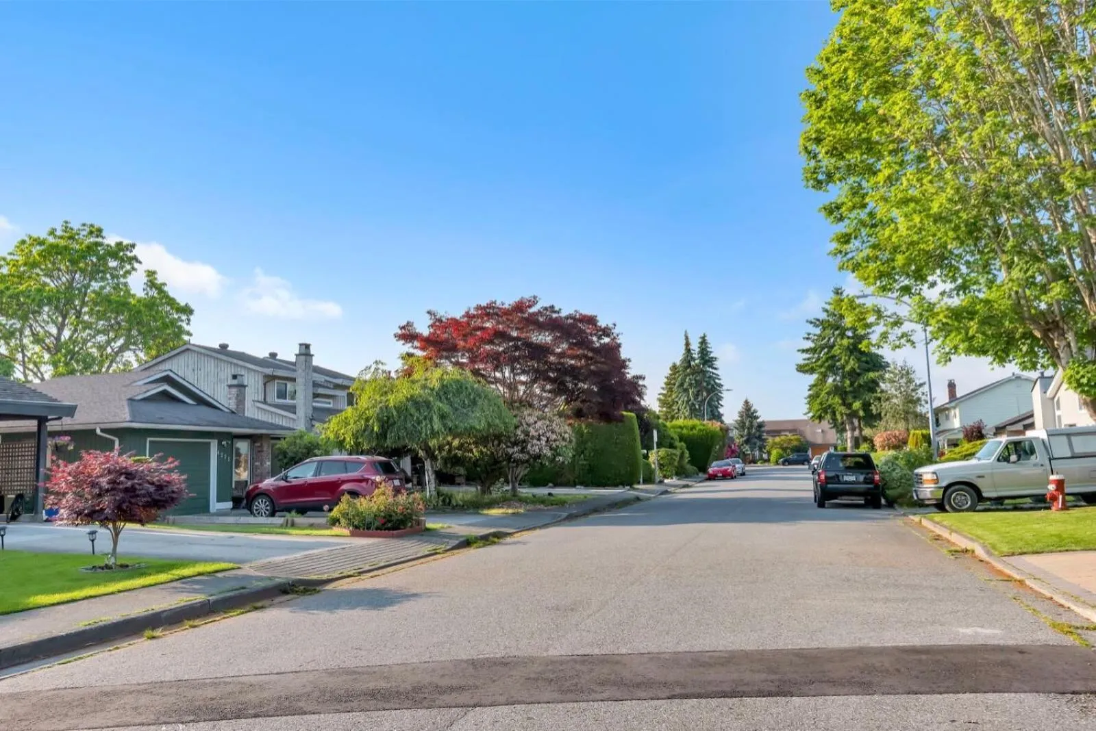 Property building in Orchid House near Vancouver YVR Airport