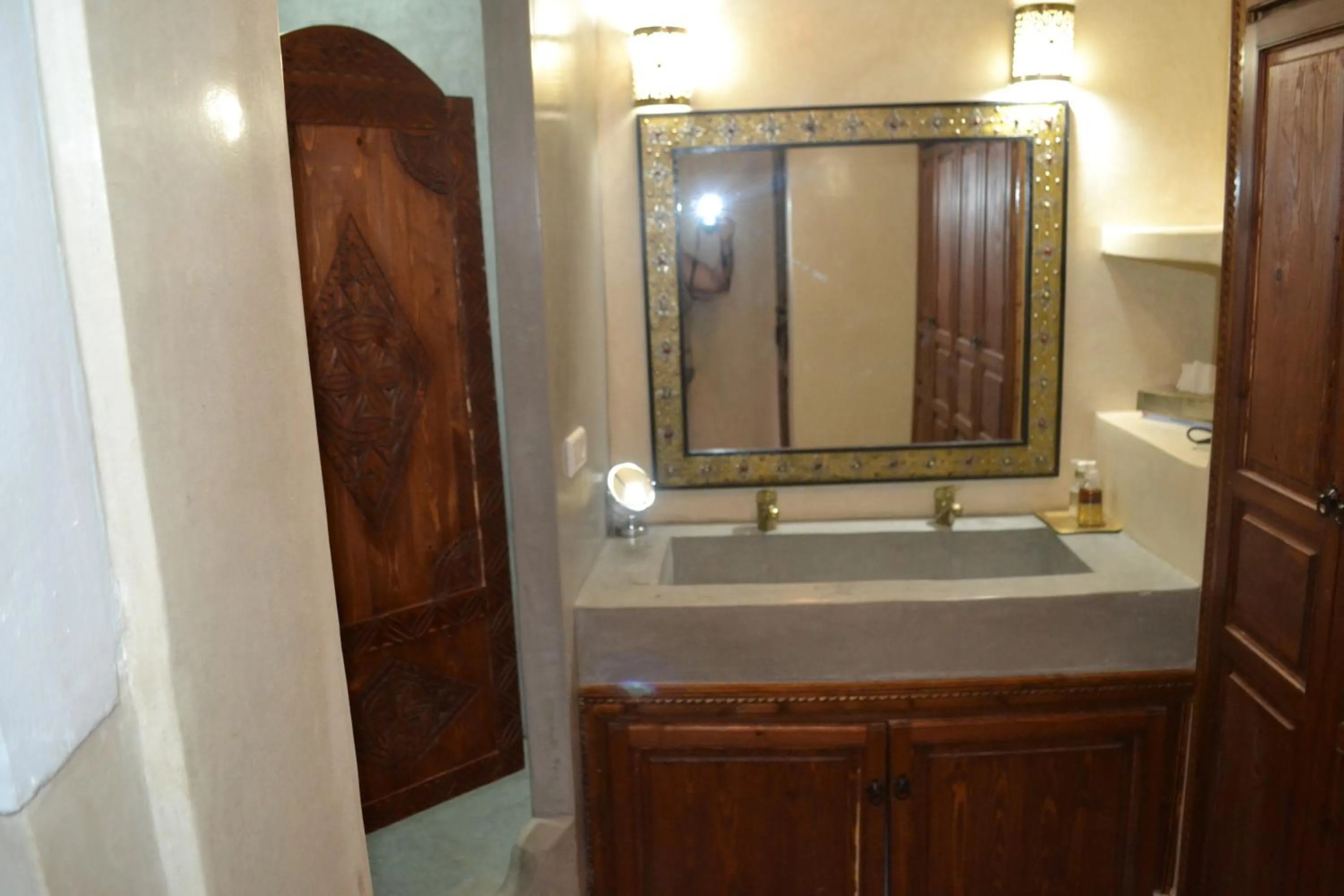 Bathroom in Riad Bayti